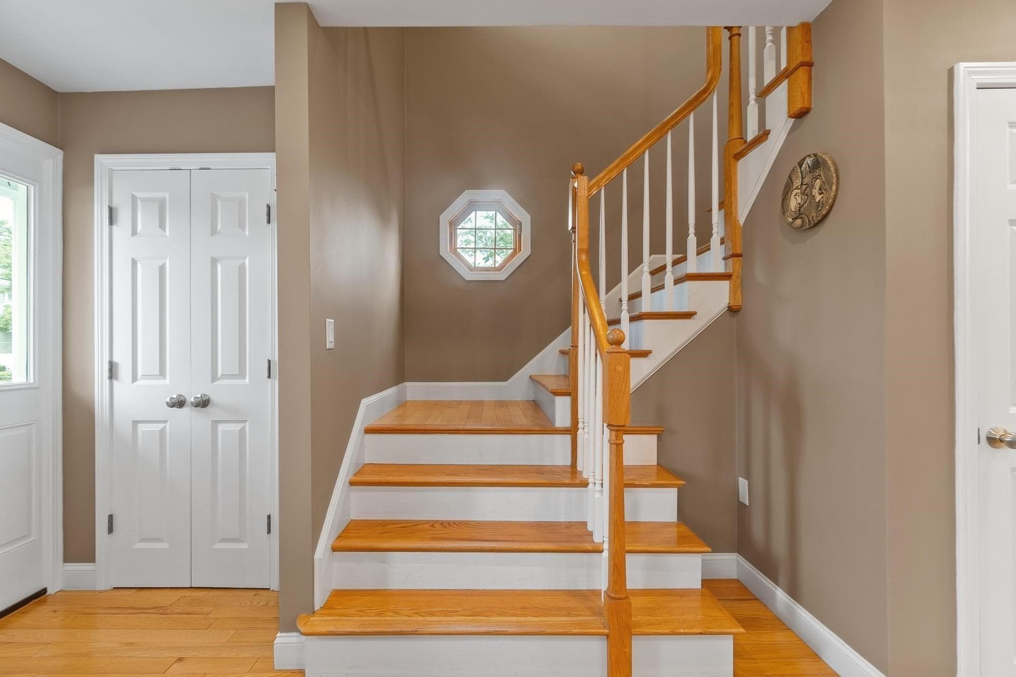 Single Family Residence at 102 Narragansett Rd, Quincy MA 02169, Quincy, photo 17 of 41