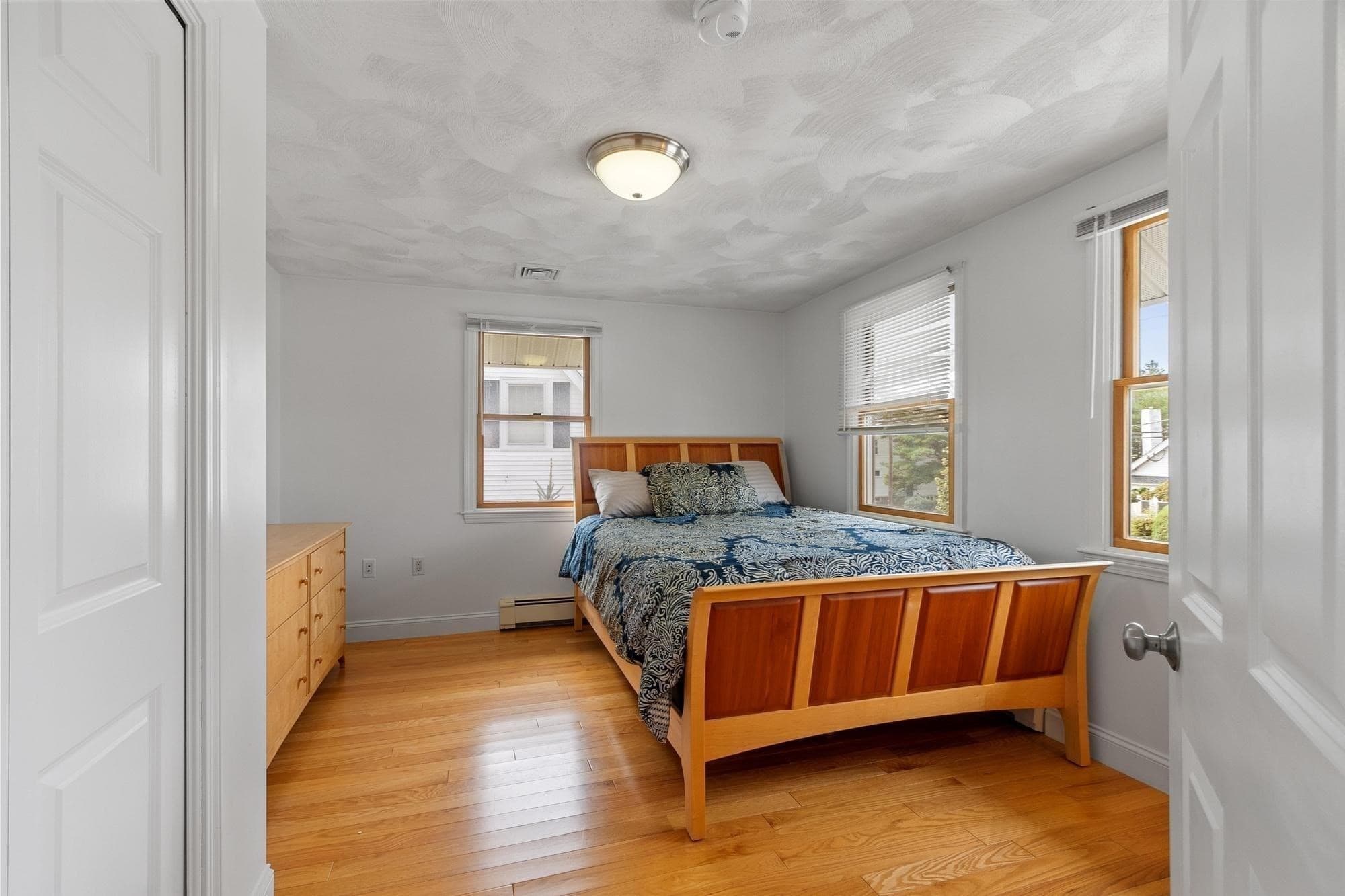 Single Family Residence at 102 Narragansett Rd, Quincy MA 02169, Quincy, photo 18 of 41