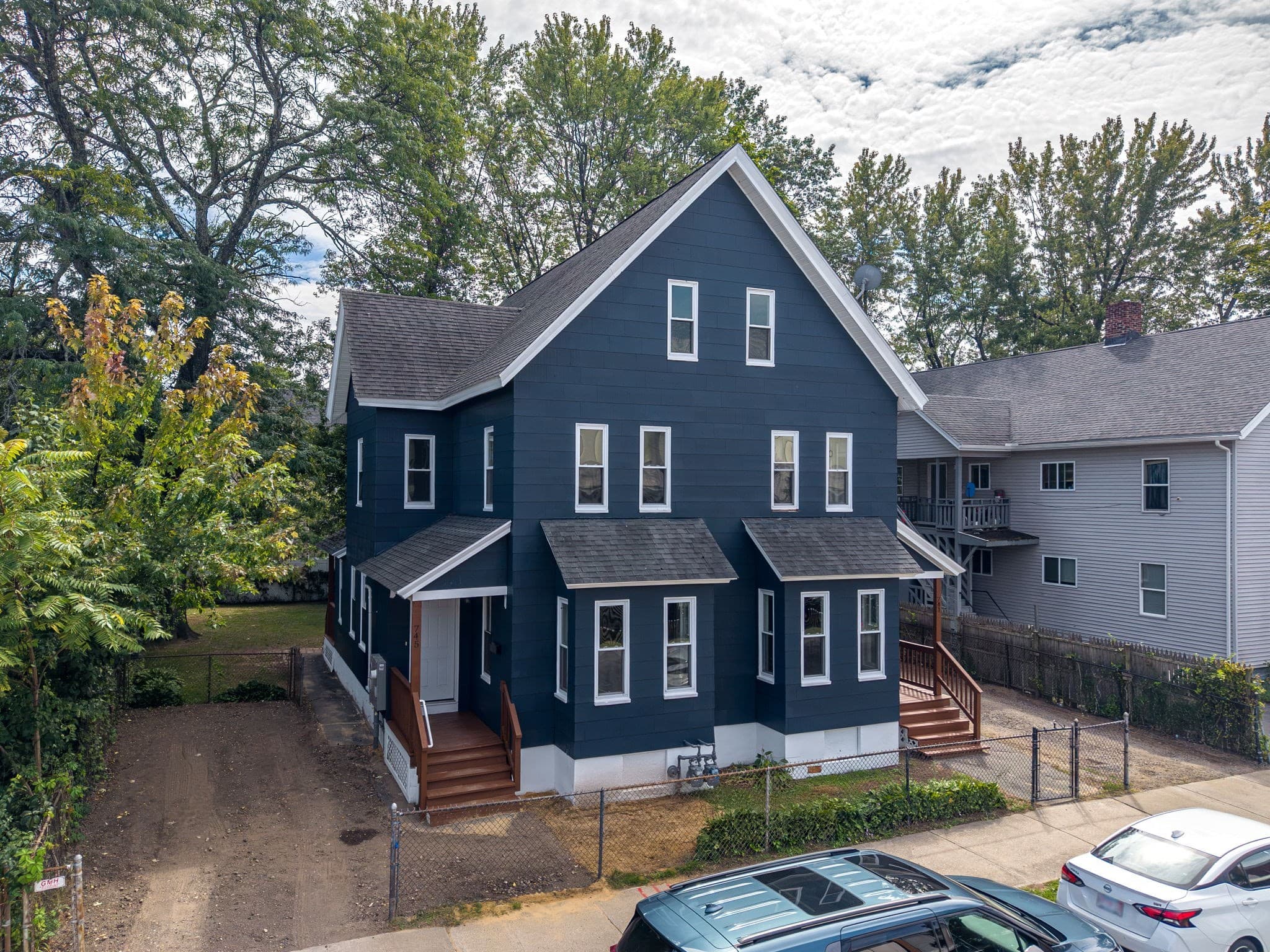 741-745 Union St, Springfield MA 01109