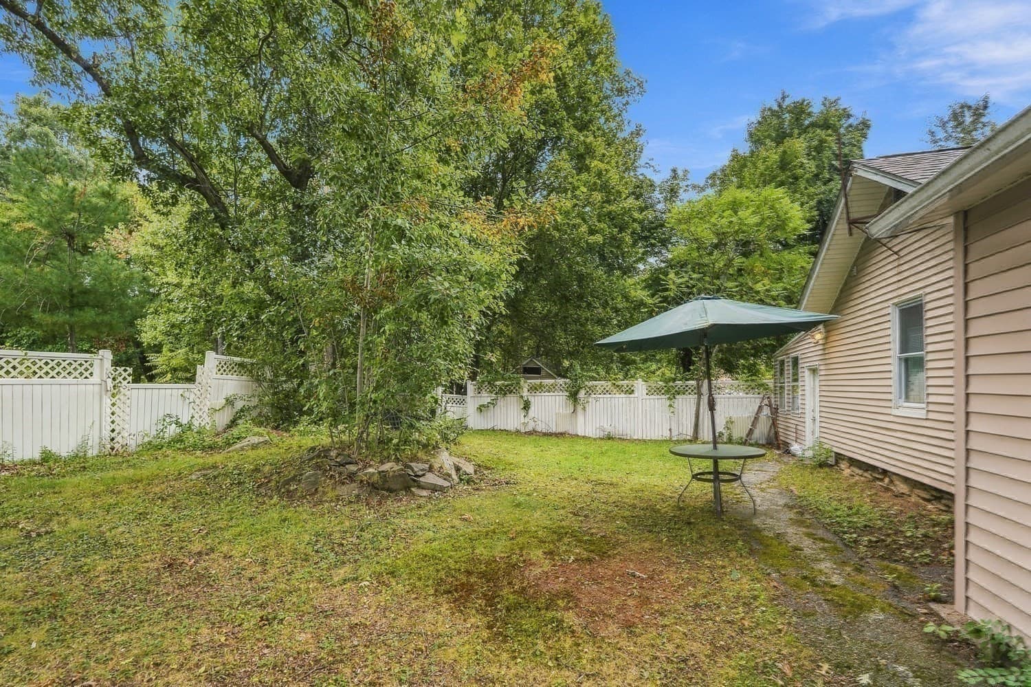 Single Family Residence at 34 Passway One, Worcester MA 01602, Worcester, photo 18 of 38