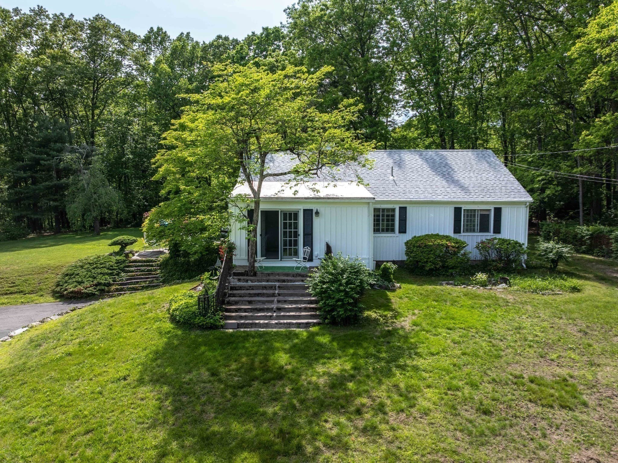 Single Family Residence at 134 Maplewood Terrace, Northampton MA 01060, Northampton, photo 11 of 31