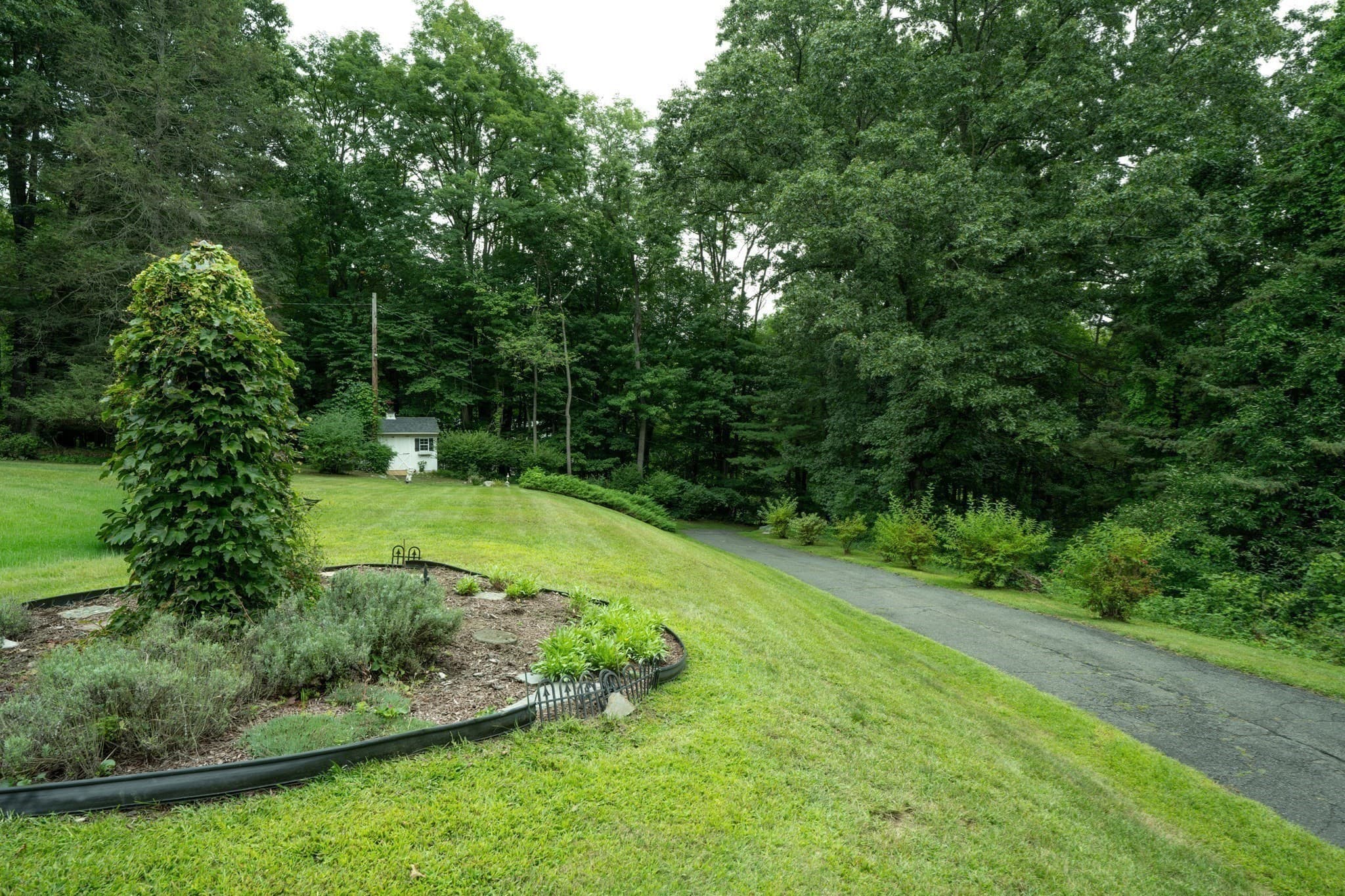 Single Family Residence at 134 Maplewood Terrace, Northampton MA 01060, Northampton, photo 25 of 31