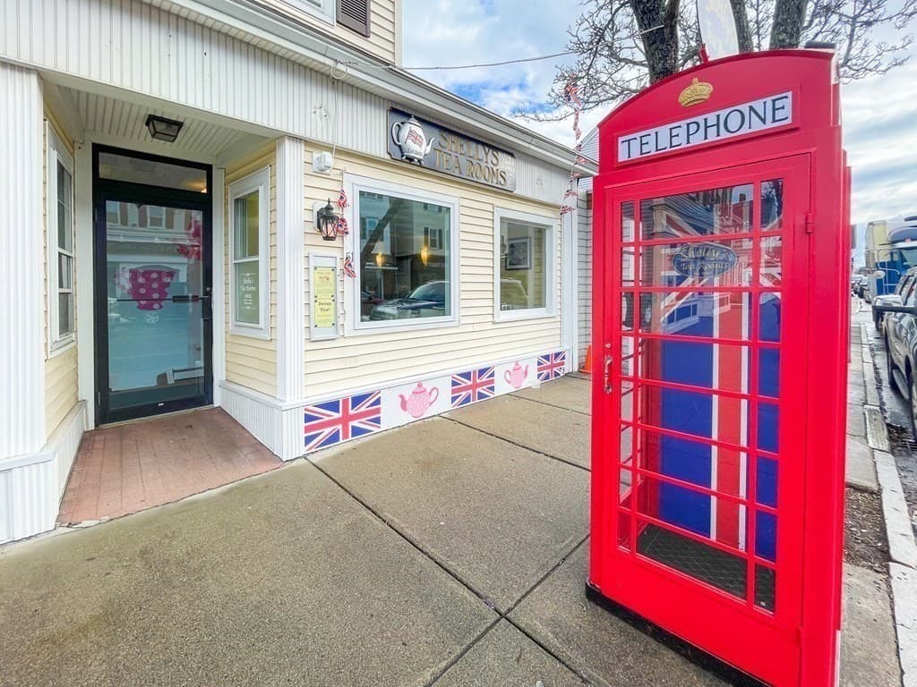 51 Court St # C, Plymouth MA 02360