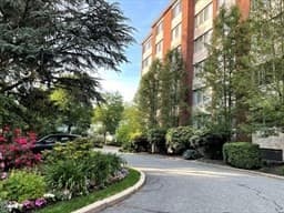 Condominium at 22 Chestnut Pl # M4, Brookline MA 02445, photo 4 of 8