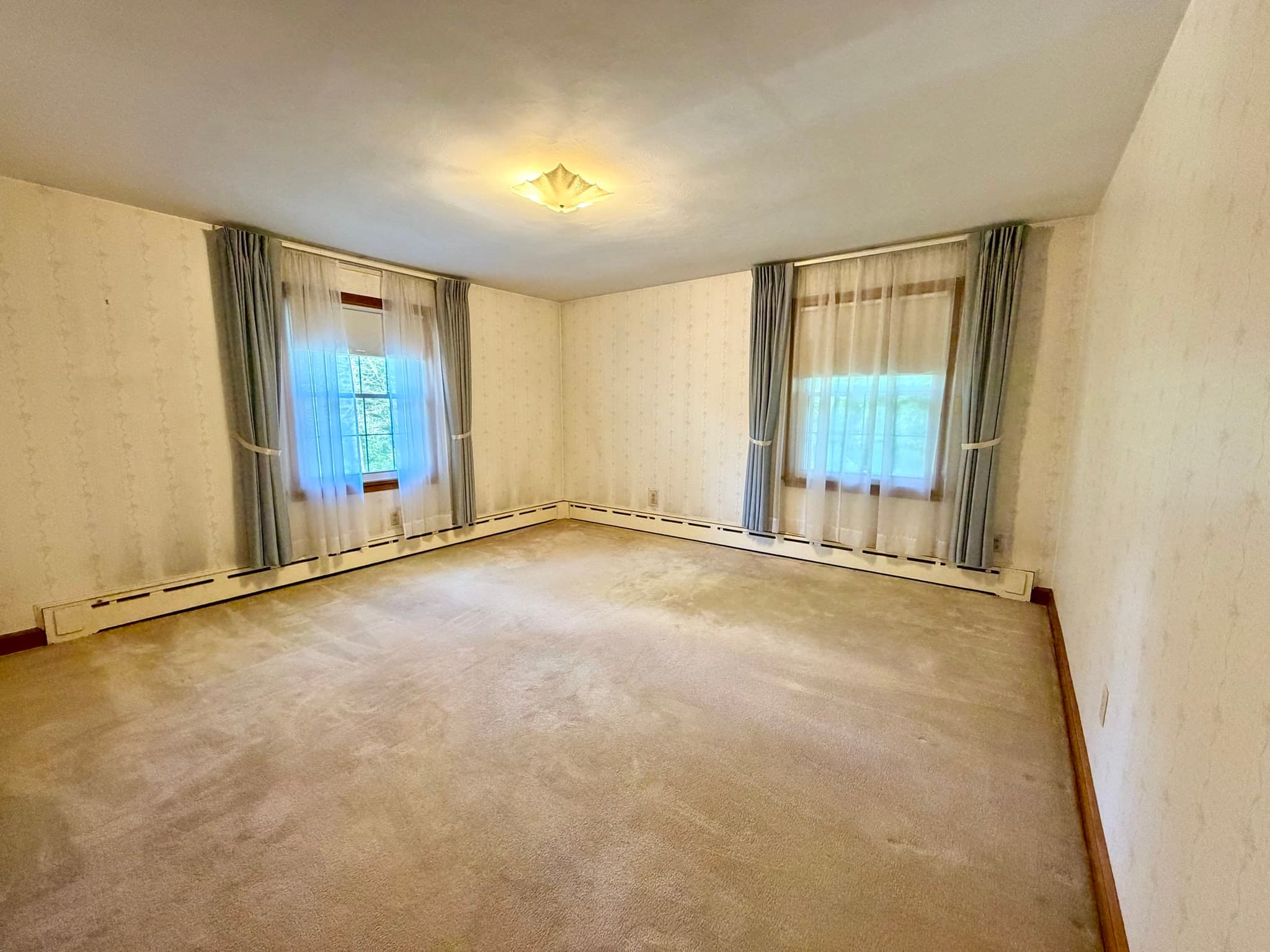 Single Family Residence at 400 Shearer St, Palmer MA 01069, Palmer, photo 22 of 42