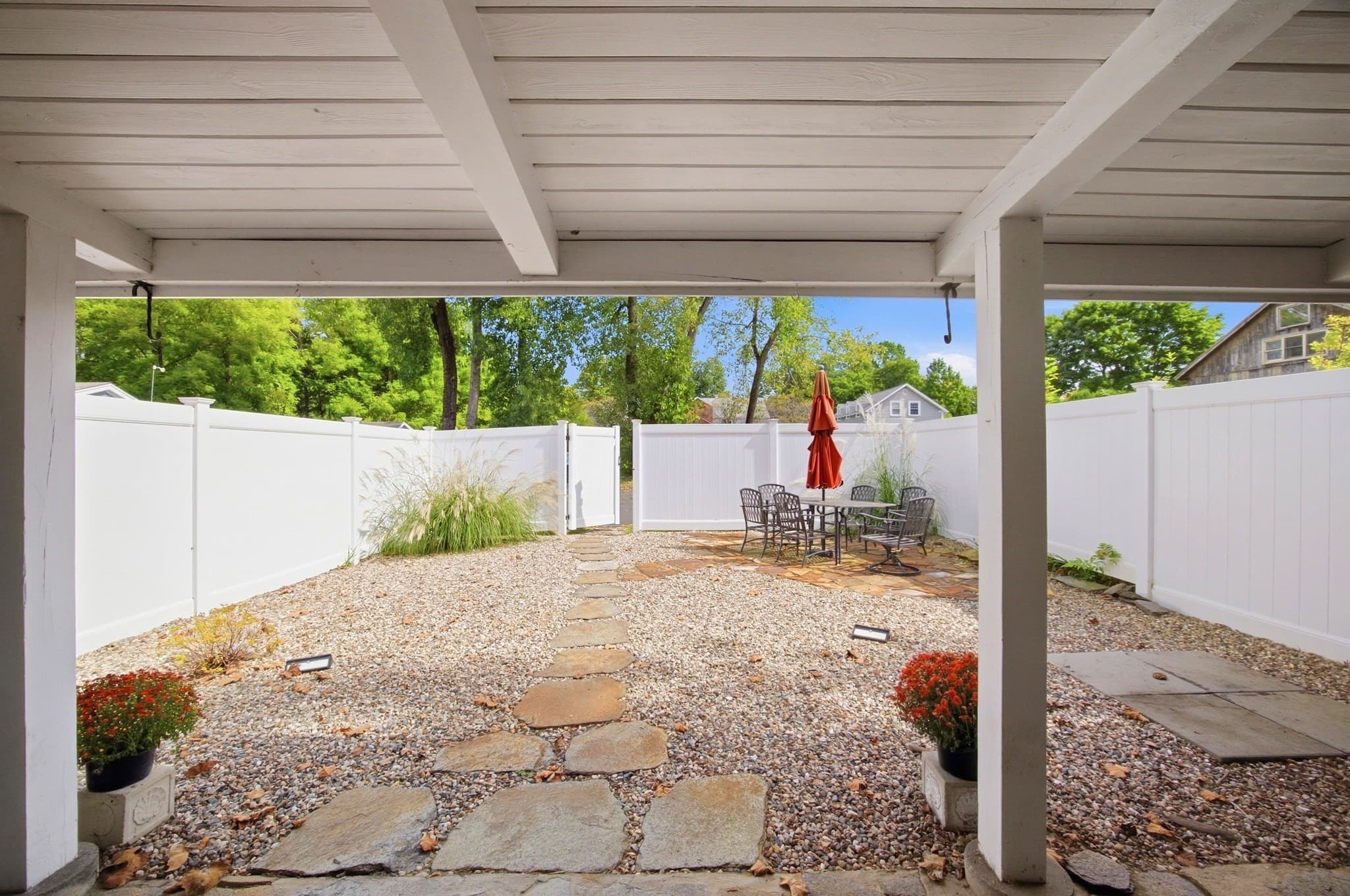 Condominium at 62 Main St # 2, Hatfield MA 01038, Hatfield, photo 5 of 33