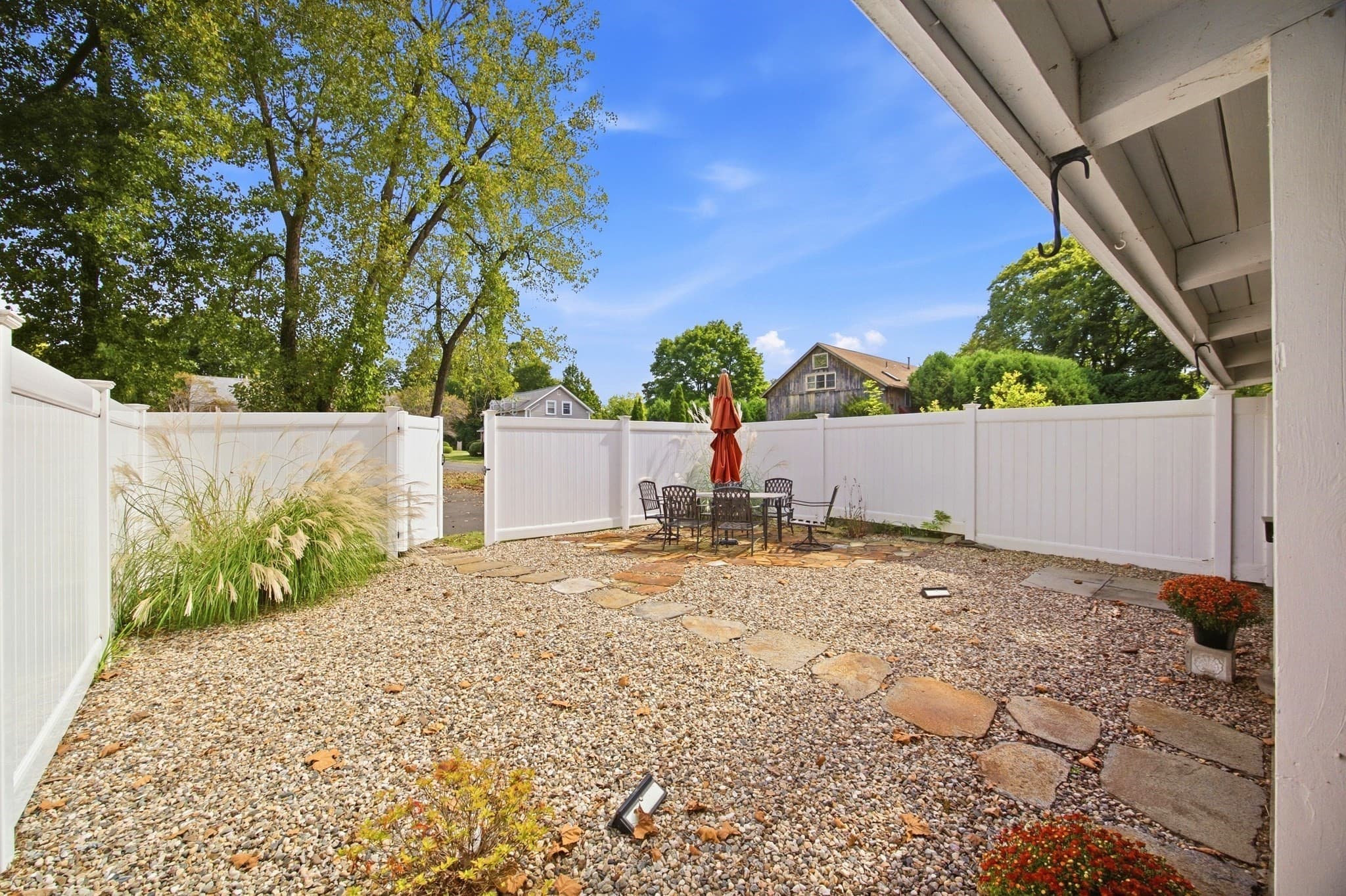Condominium at 62 Main St # 2, Hatfield MA 01038, Hatfield, photo 4 of 33