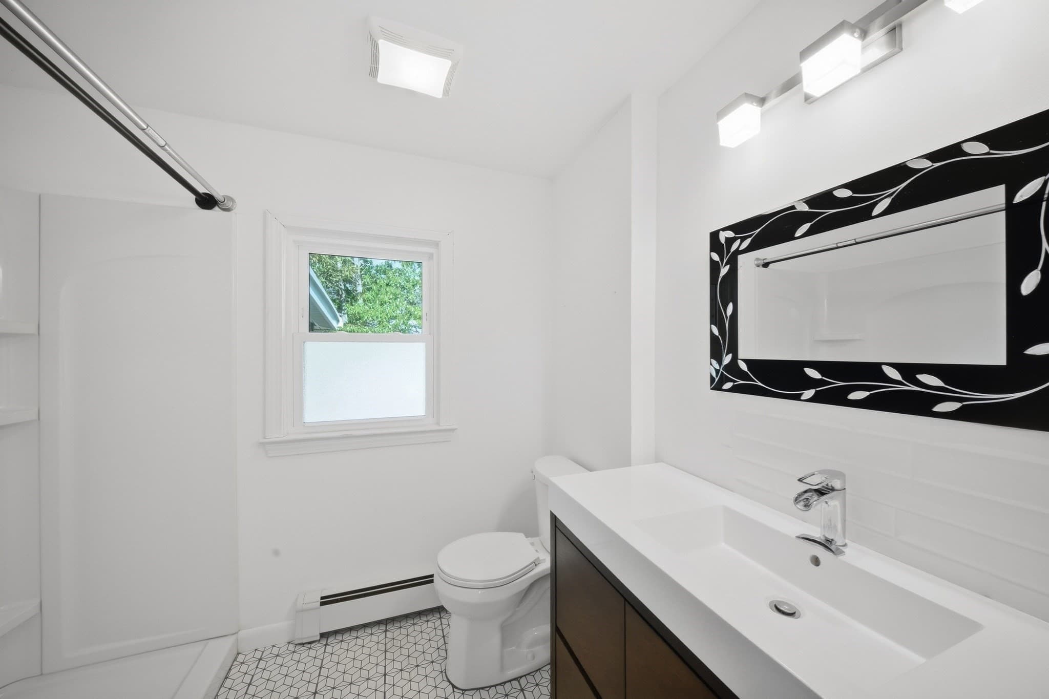 Single Family Residence at 44 Memorial Dr, Methuen MA 01844, Methuen, photo 15 of 37