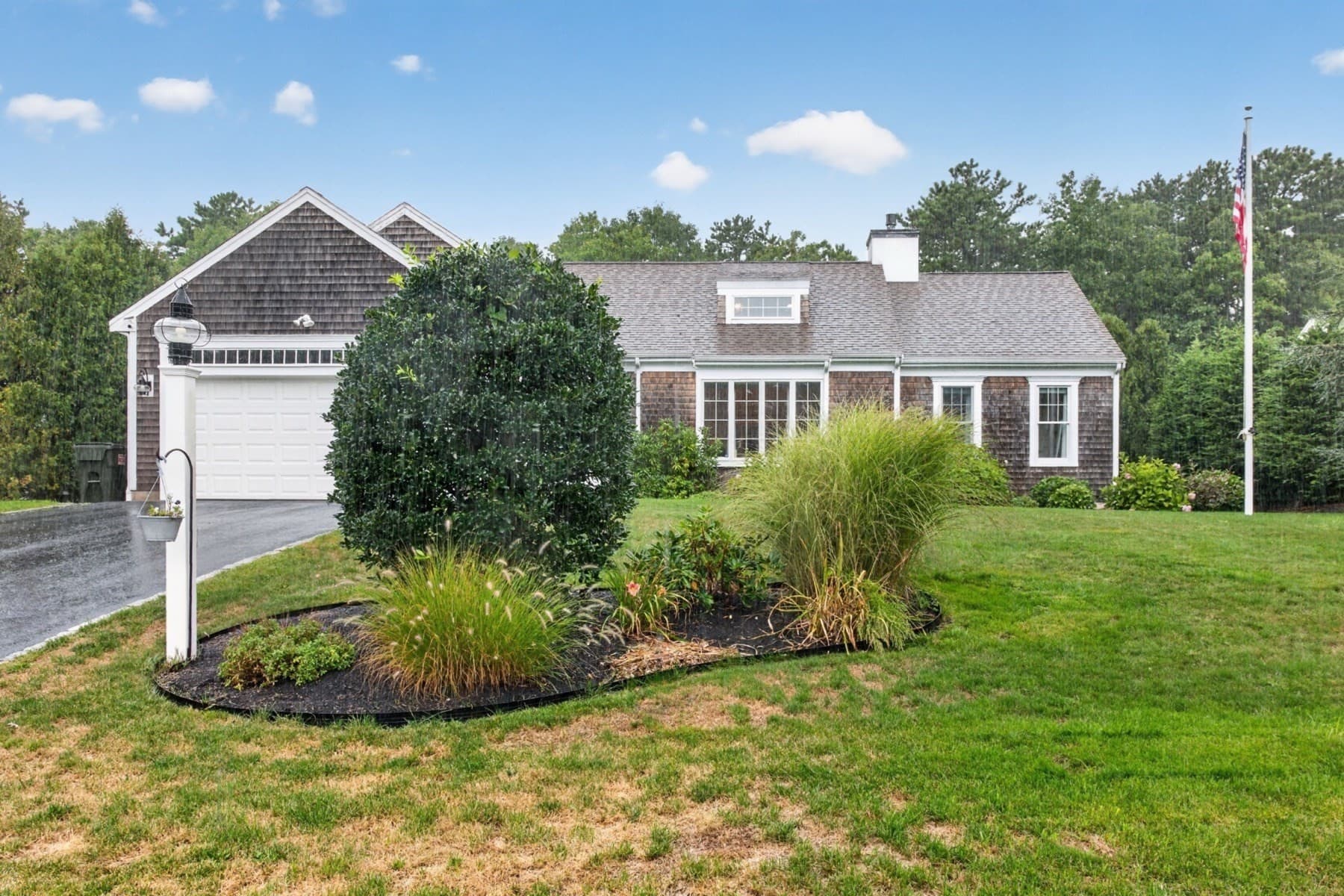 Single Family Residence at 276 Pheasant Hill Cir, Barnstable MA 02635, Barnstable, photo 2 of 39
