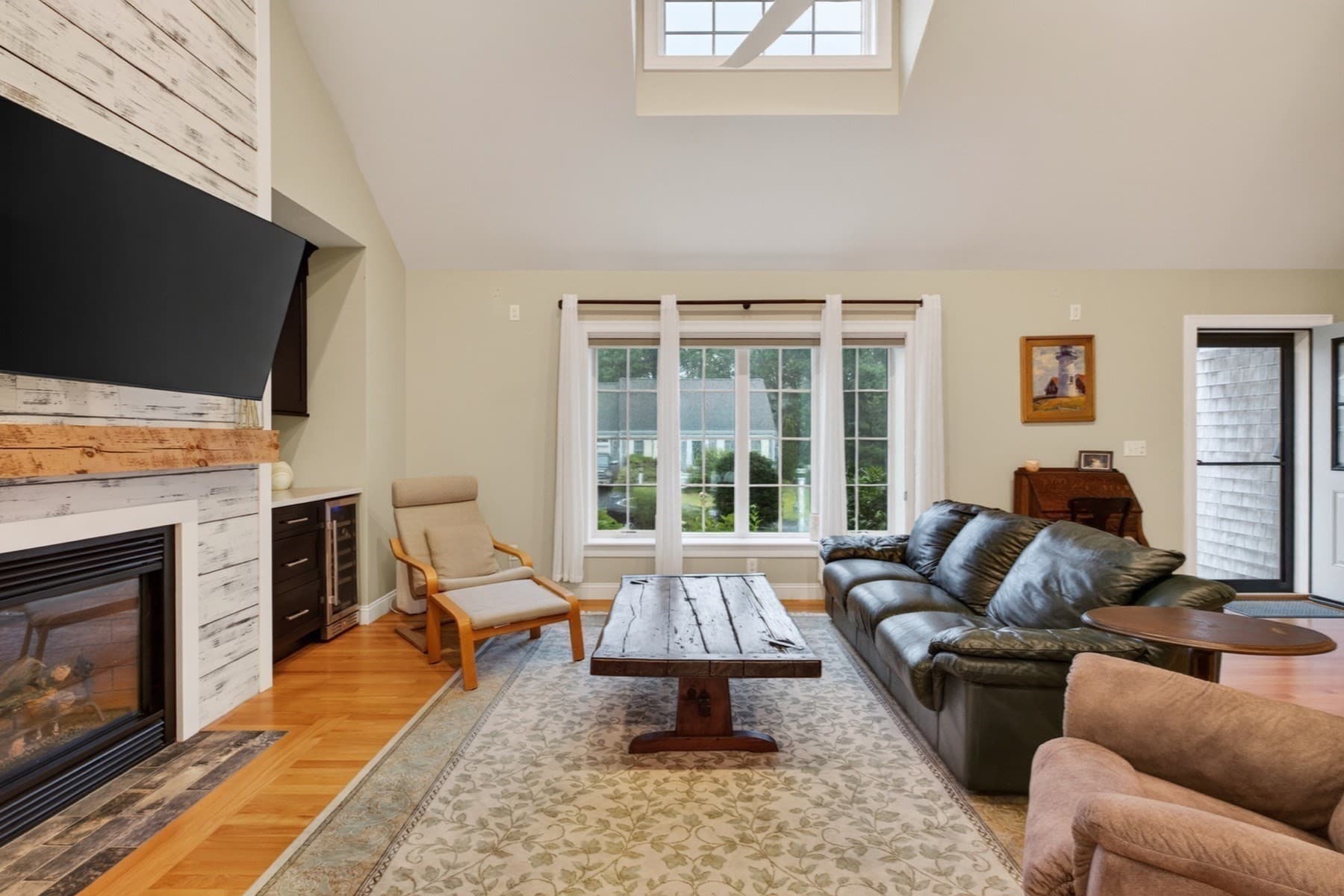 Single Family Residence at 276 Pheasant Hill Cir, Barnstable MA 02635, Barnstable, photo 6 of 39