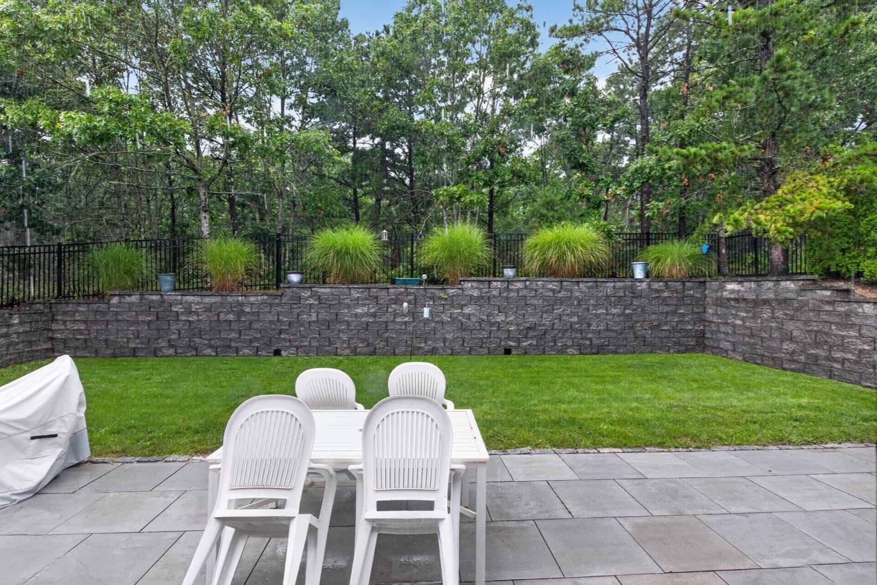 Single Family Residence at 276 Pheasant Hill Cir, Barnstable MA 02635, Barnstable, photo 5 of 39