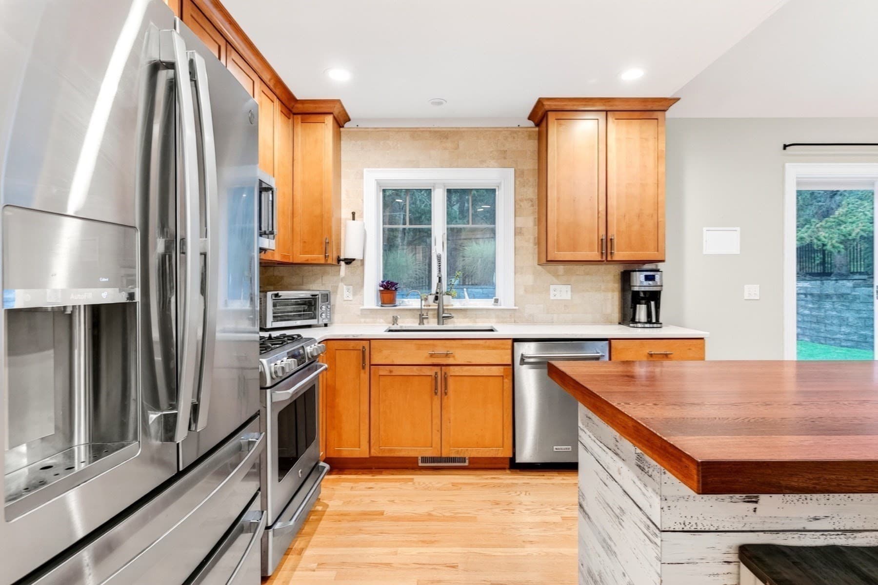 Single Family Residence at 276 Pheasant Hill Cir, Barnstable MA 02635, Barnstable, photo 18 of 39