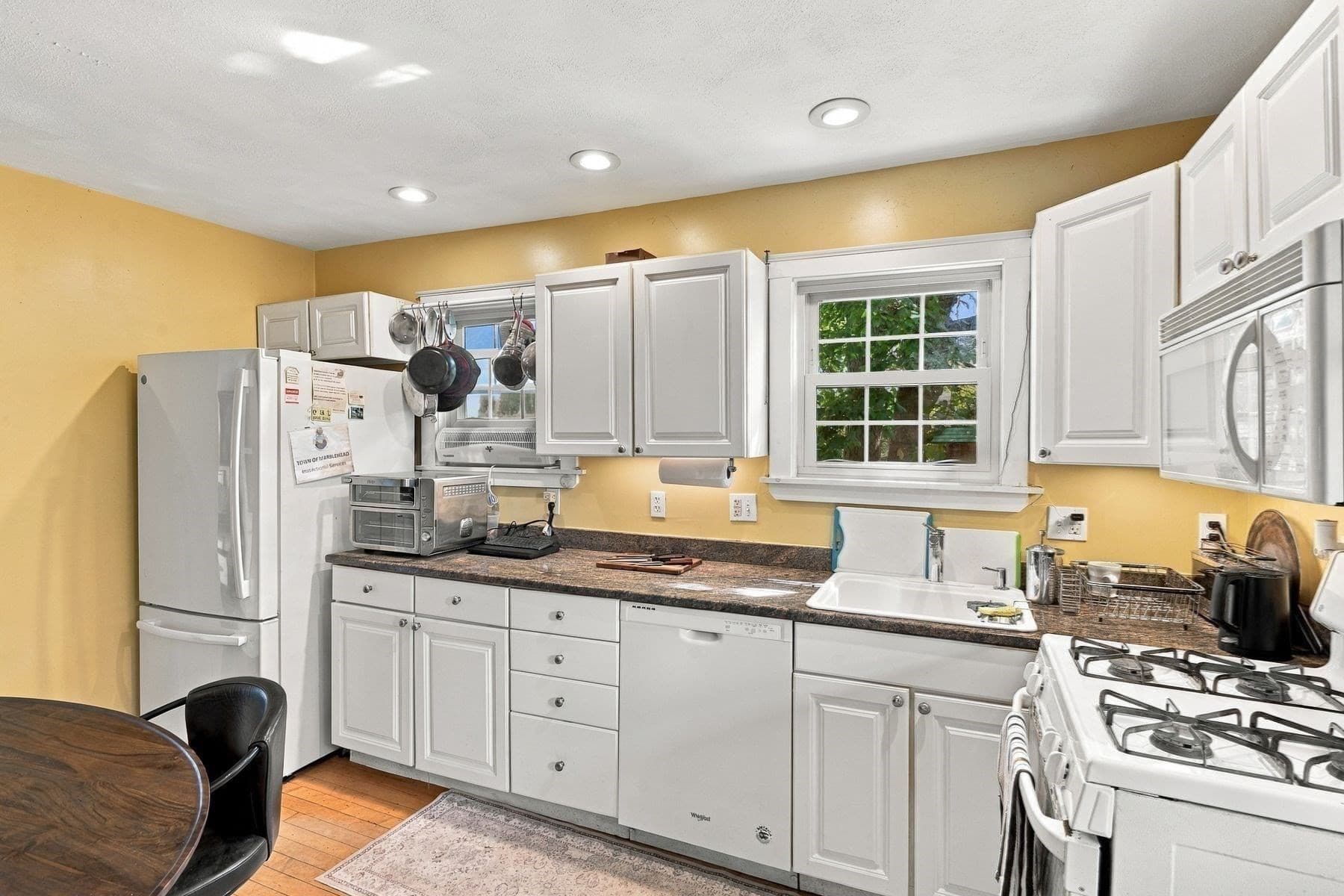 Condominium at 43 Hawkes # 1, Marblehead MA 01945, Marblehead, photo 8 of 20