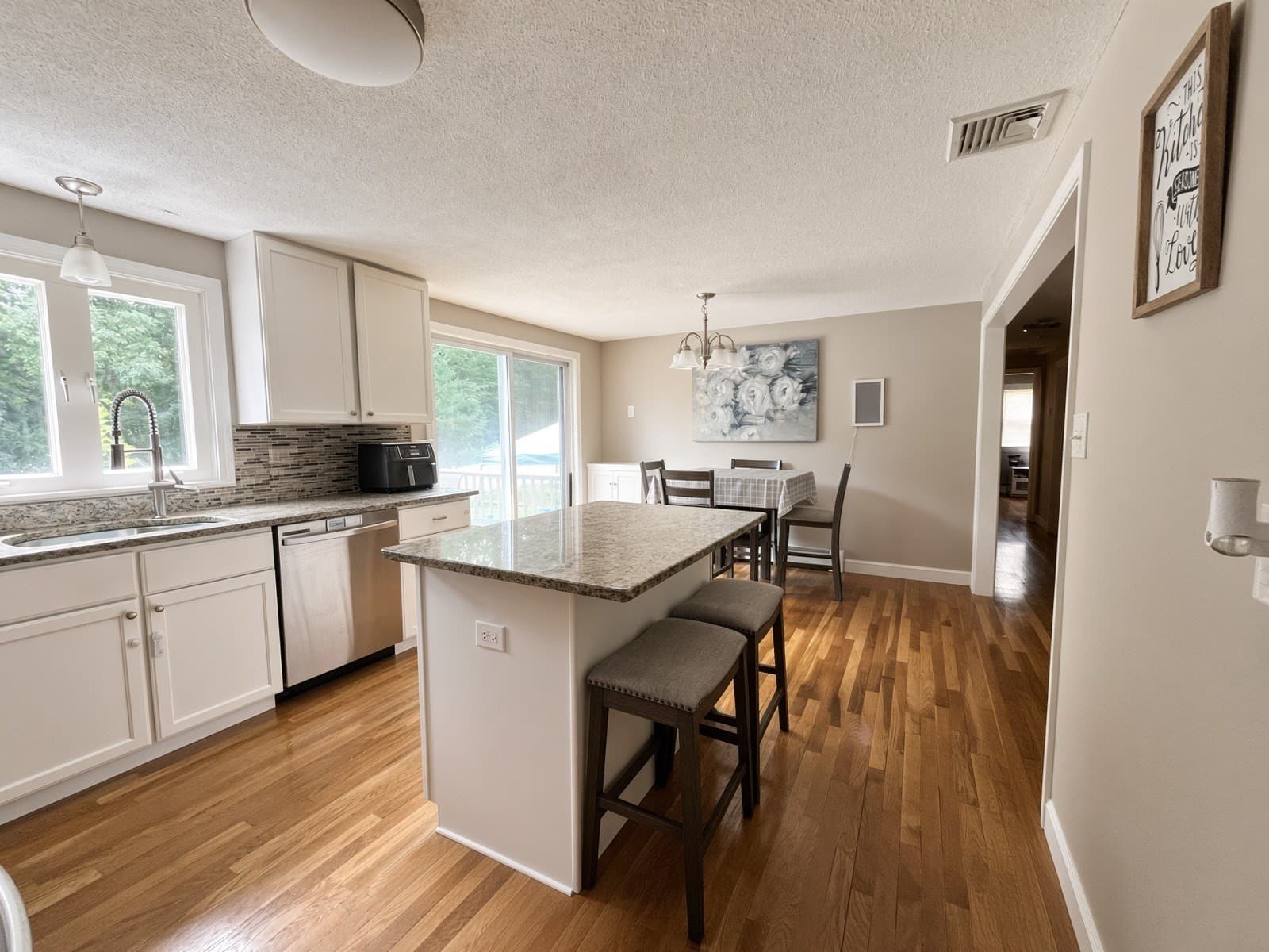 Single Family Residence at 50 Ellen Rd, Taunton MA 02780, Taunton, photo 10 of 38