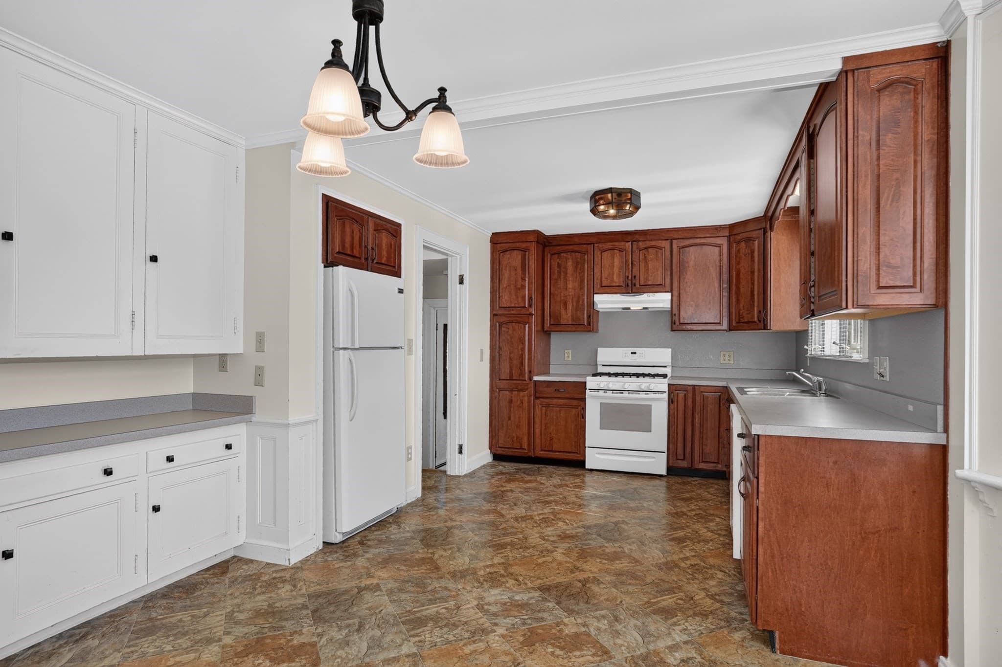 Single Family Residence at 122 Maple Street, Norwood MA 02062, Norwood, photo 22 of 32