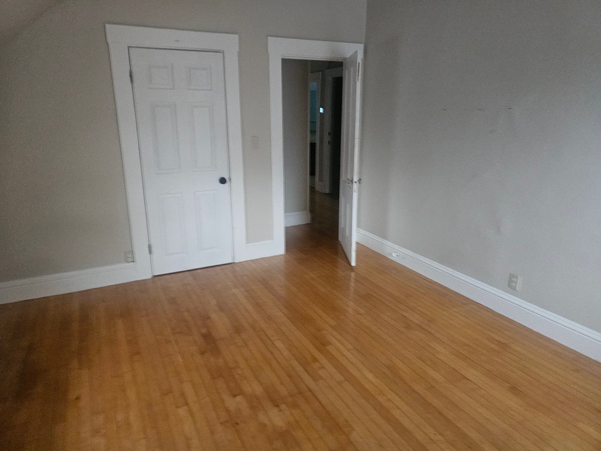 Single Family Residence at 130 Winter Street, Fall River MA 02720, Fall River, photo 26 of 35