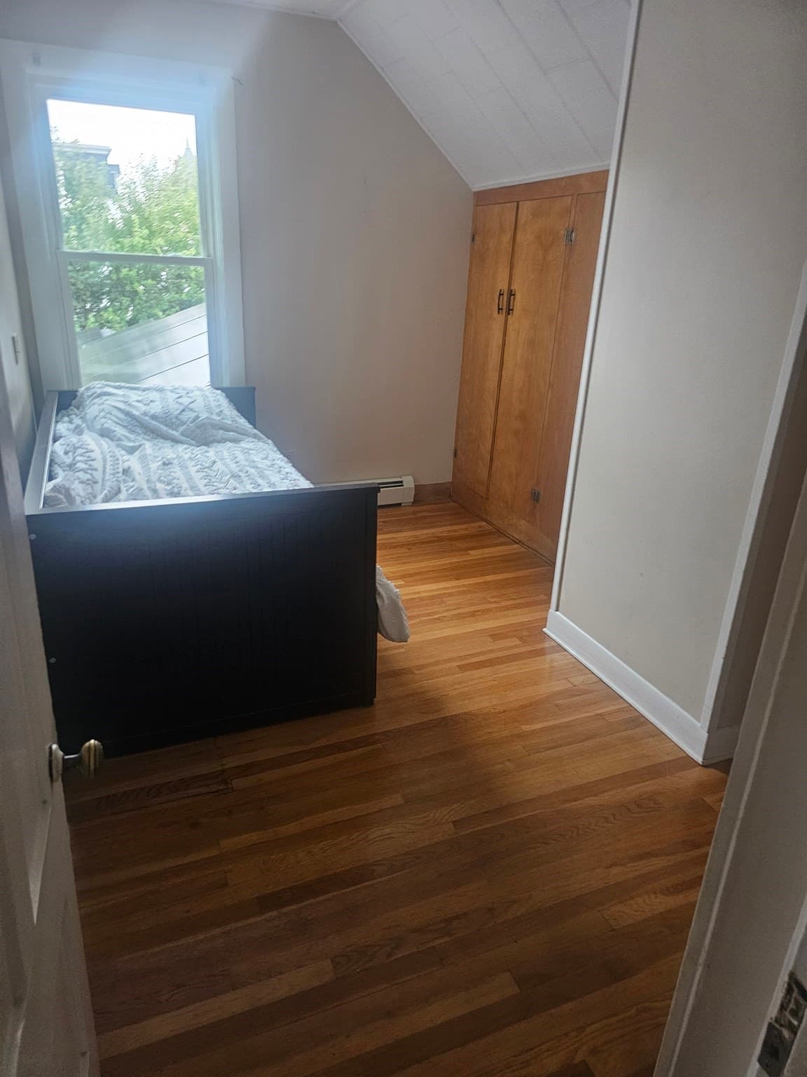 Single Family Residence at 130 Winter Street, Fall River MA 02720, Fall River, photo 30 of 35