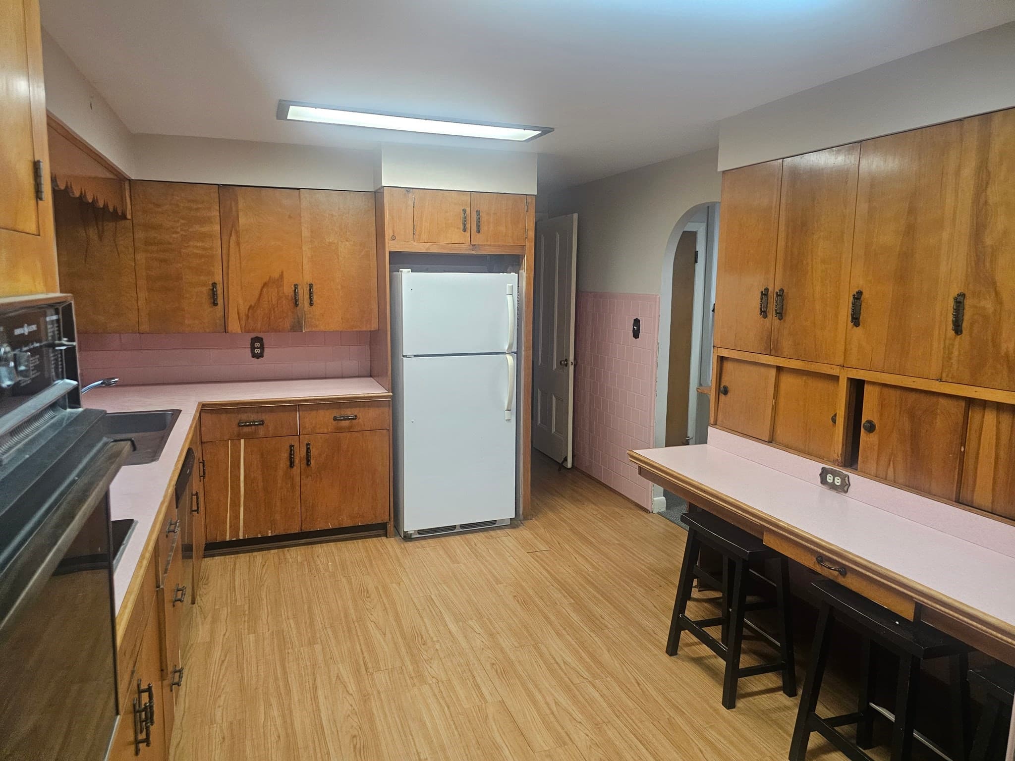 Single Family Residence at 130 Winter Street, Fall River MA 02720, Fall River, photo 11 of 35