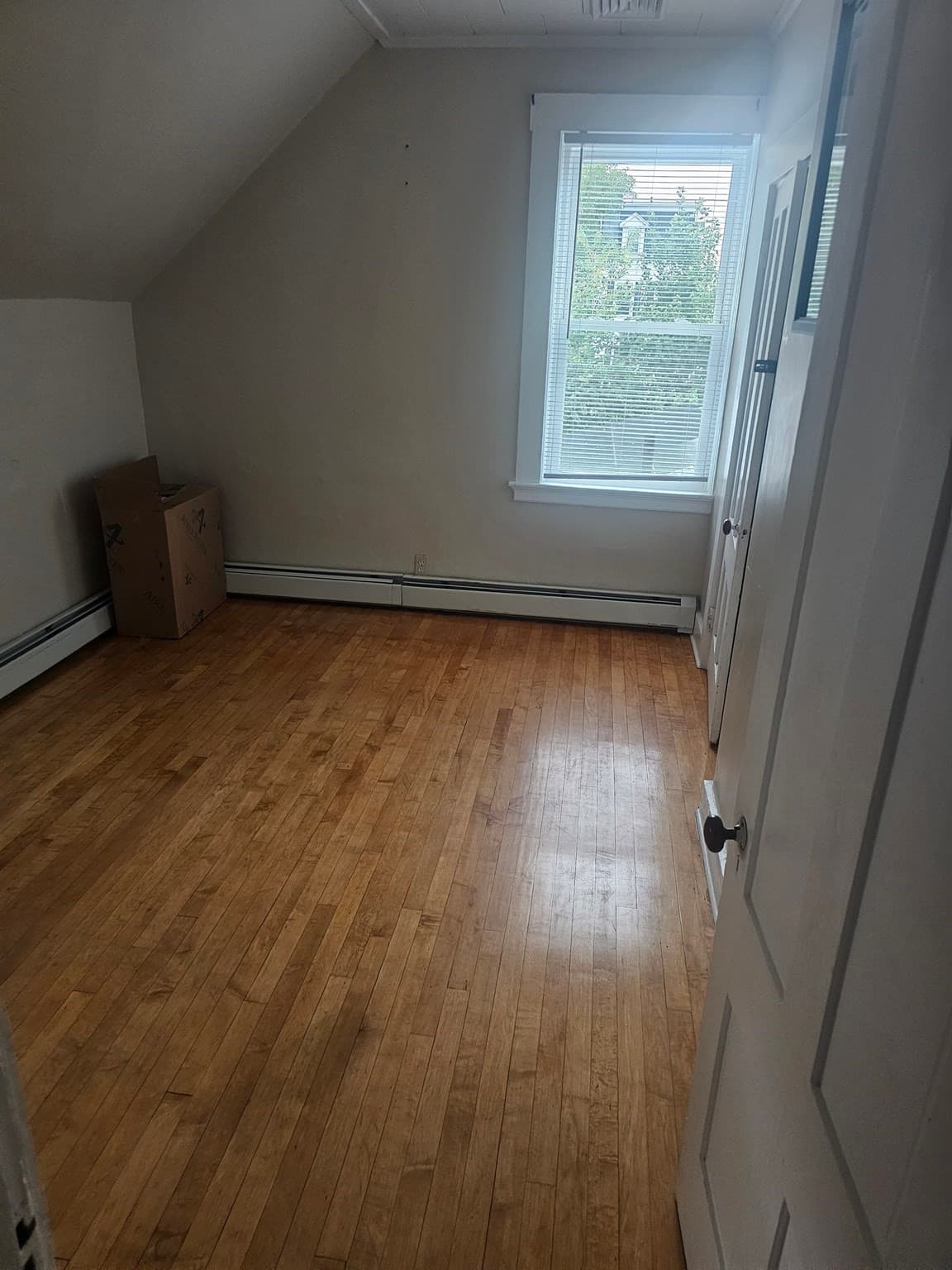 Single Family Residence at 130 Winter Street, Fall River MA 02720, Fall River, photo 31 of 35