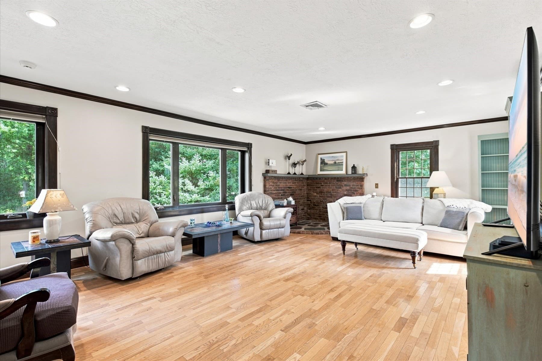 Single Family Residence at 209 Prospect Street, Easton MA 02375, Easton, photo 13 of 34