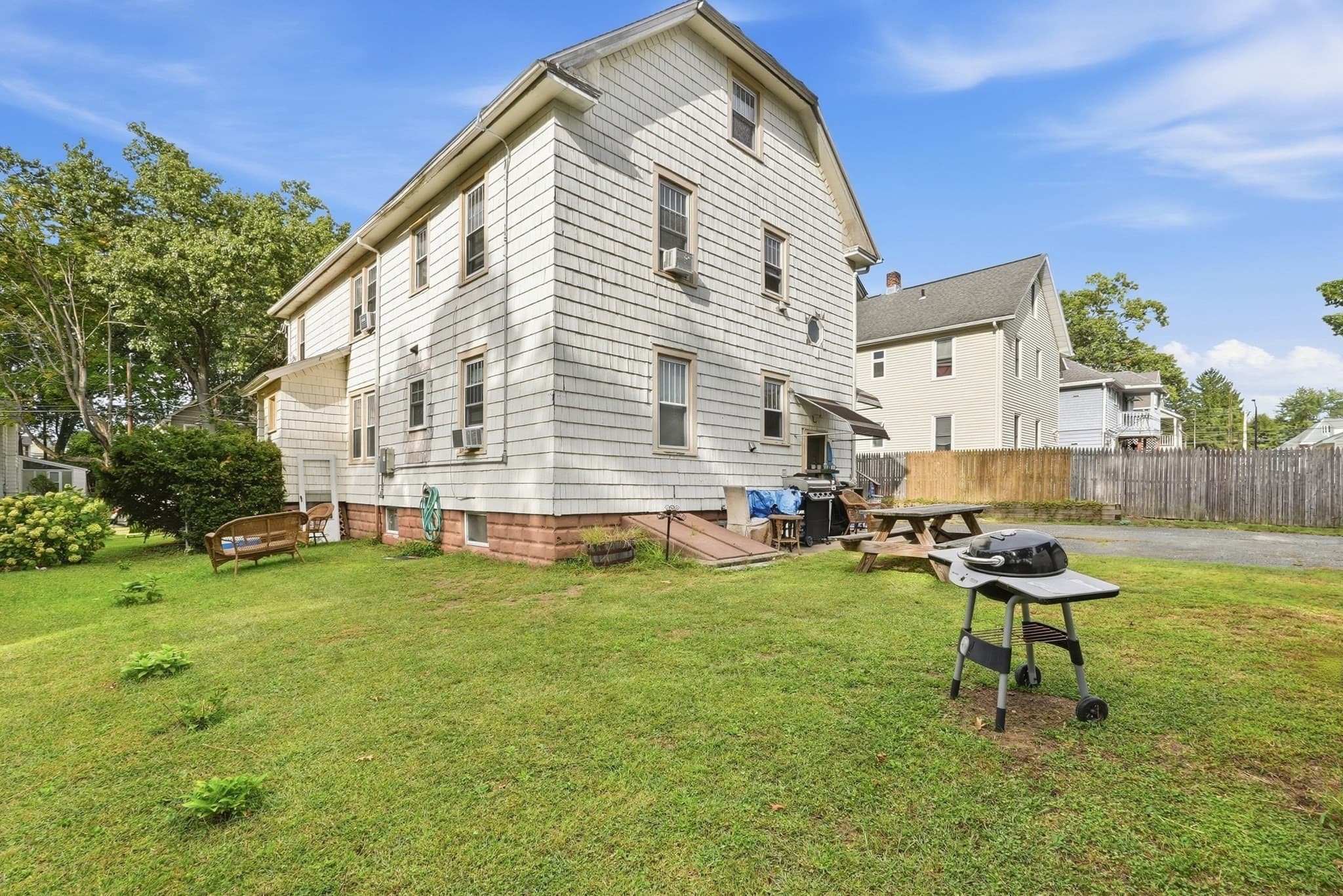 Multi Family at 21 - 23 Olmsted Dr, Springfield MA 01108, Springfield, photo 41 of 42