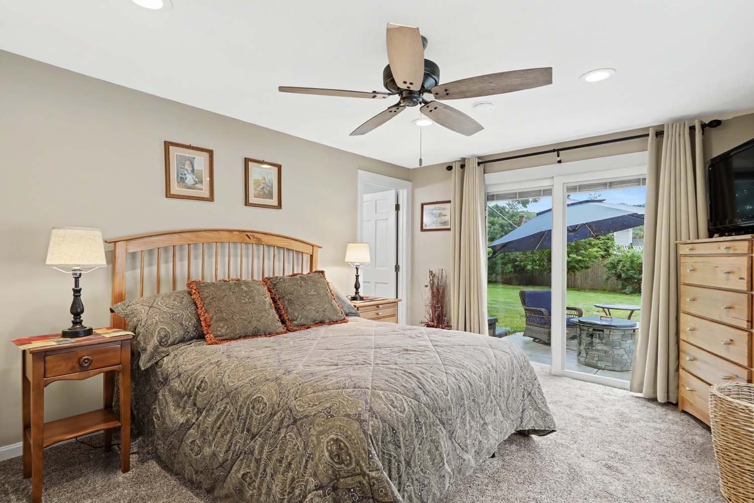 Single Family Residence at 25 Tingley, Cumberland RI 02864, Cumberland, photo 17 of 39