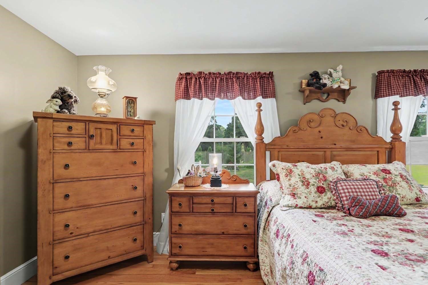 Single Family Residence at 25 Tingley, Cumberland RI 02864, Cumberland, photo 20 of 39
