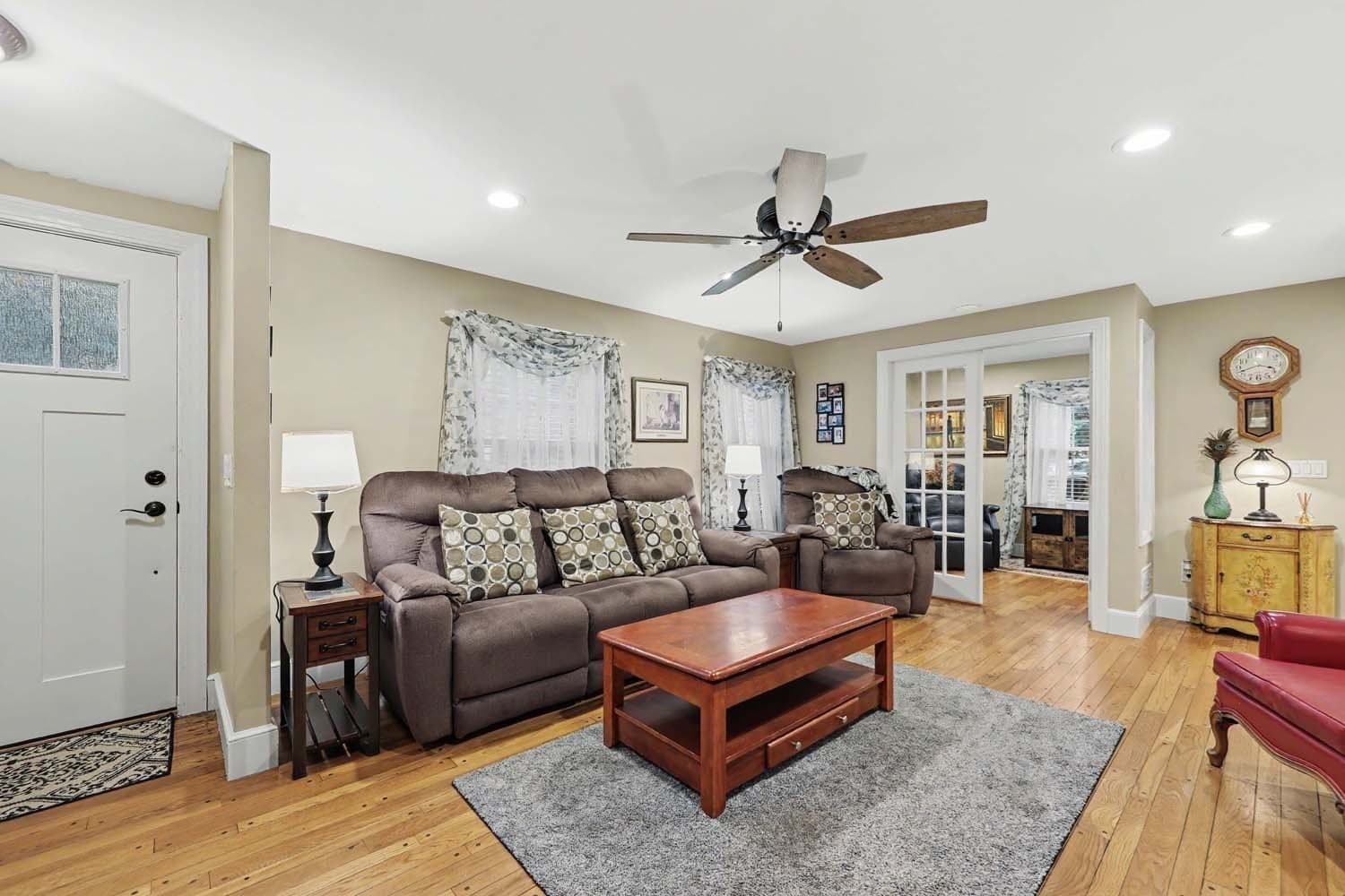 Single Family Residence at 25 Tingley, Cumberland RI 02864, Cumberland, photo 9 of 39