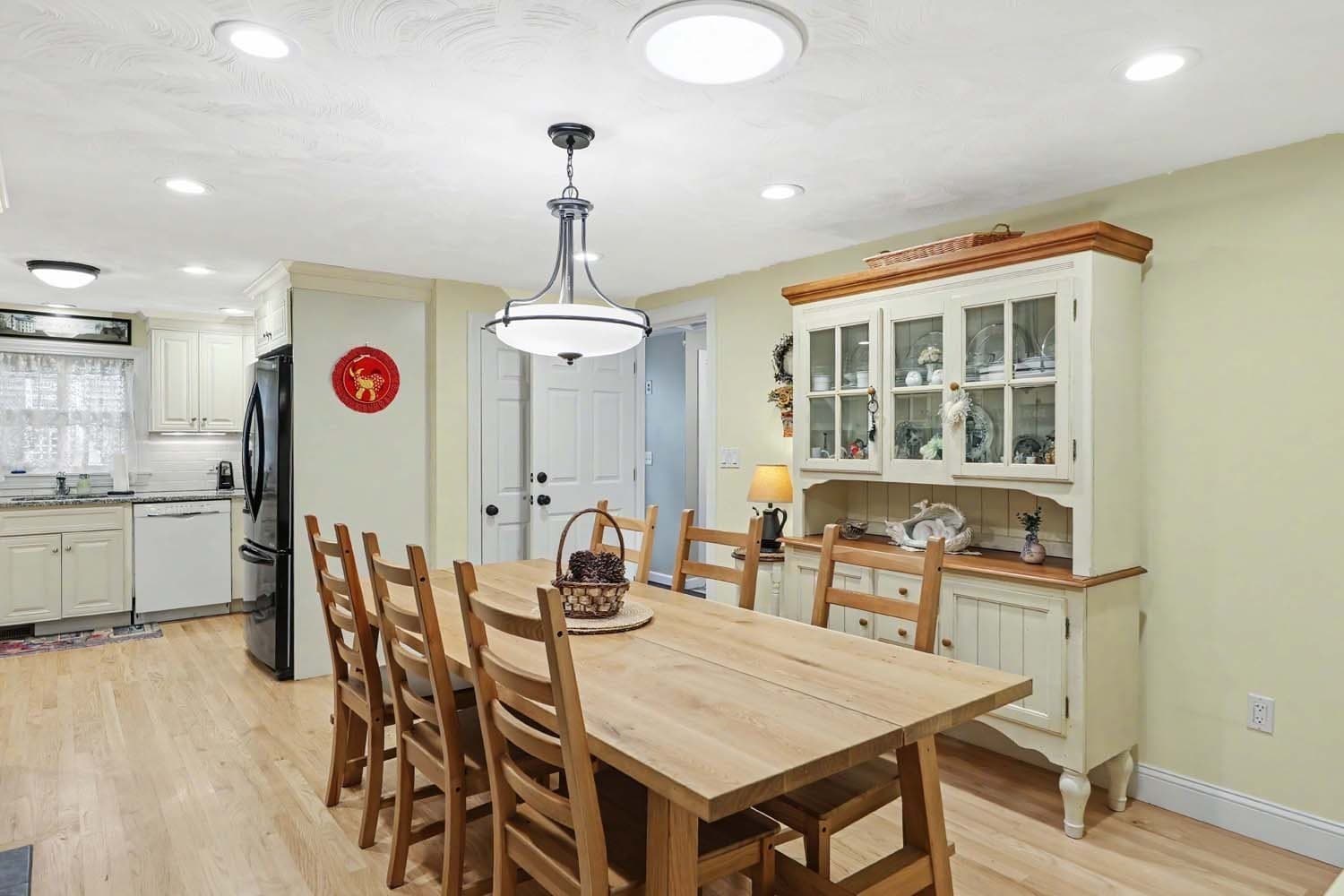 Single Family Residence at 25 Tingley, Cumberland RI 02864, Cumberland, photo 11 of 39