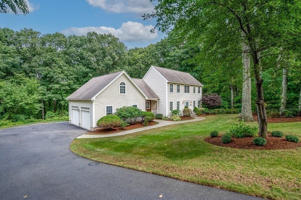 Single Family Residence at 91 Hartness Road, Sutton MA 01590, Sutton, photo 39 of 42