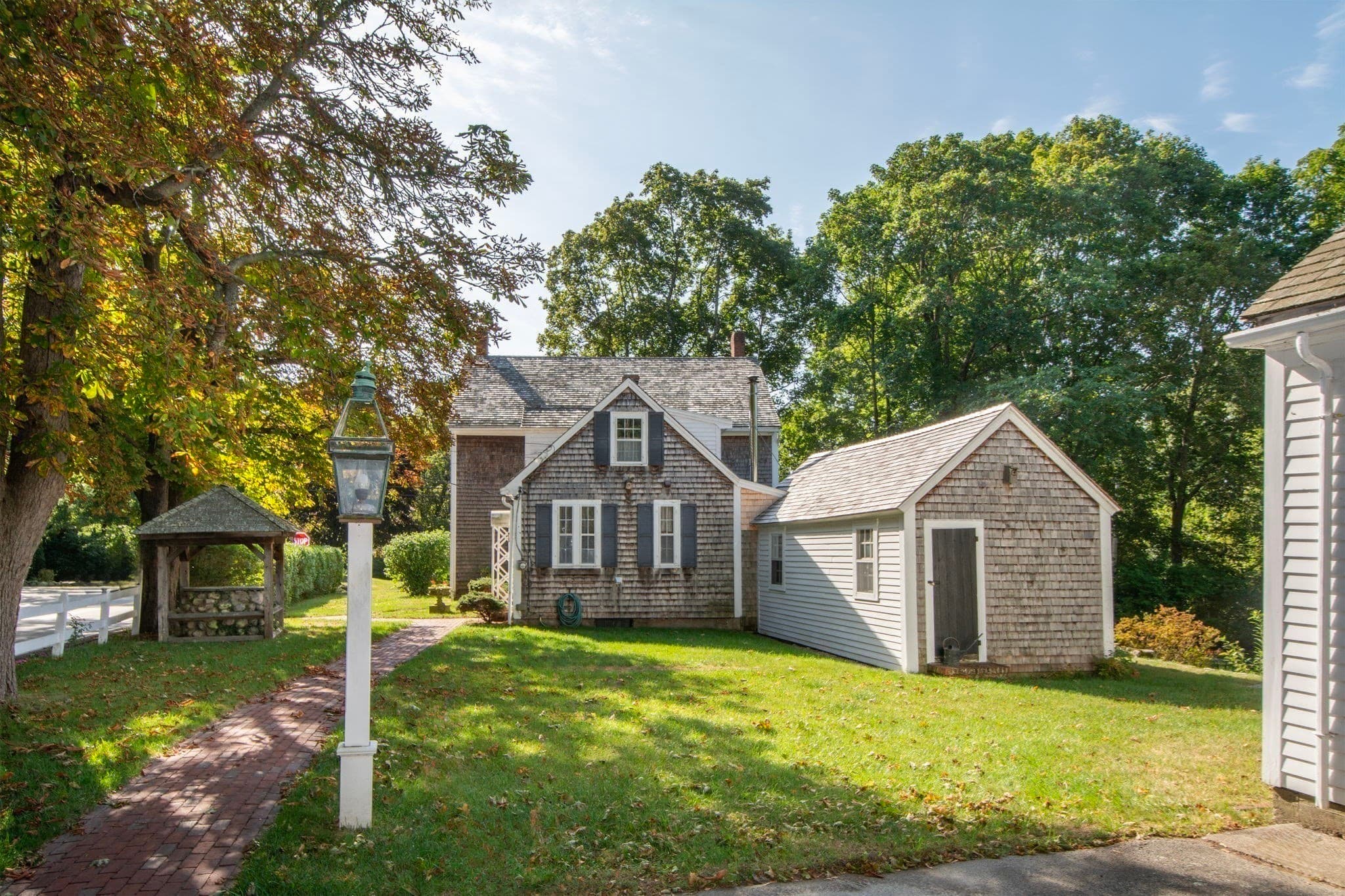 Single Family Residence at 612 First Parish Road, Scituate MA 02066, Scituate, photo 5 of 41