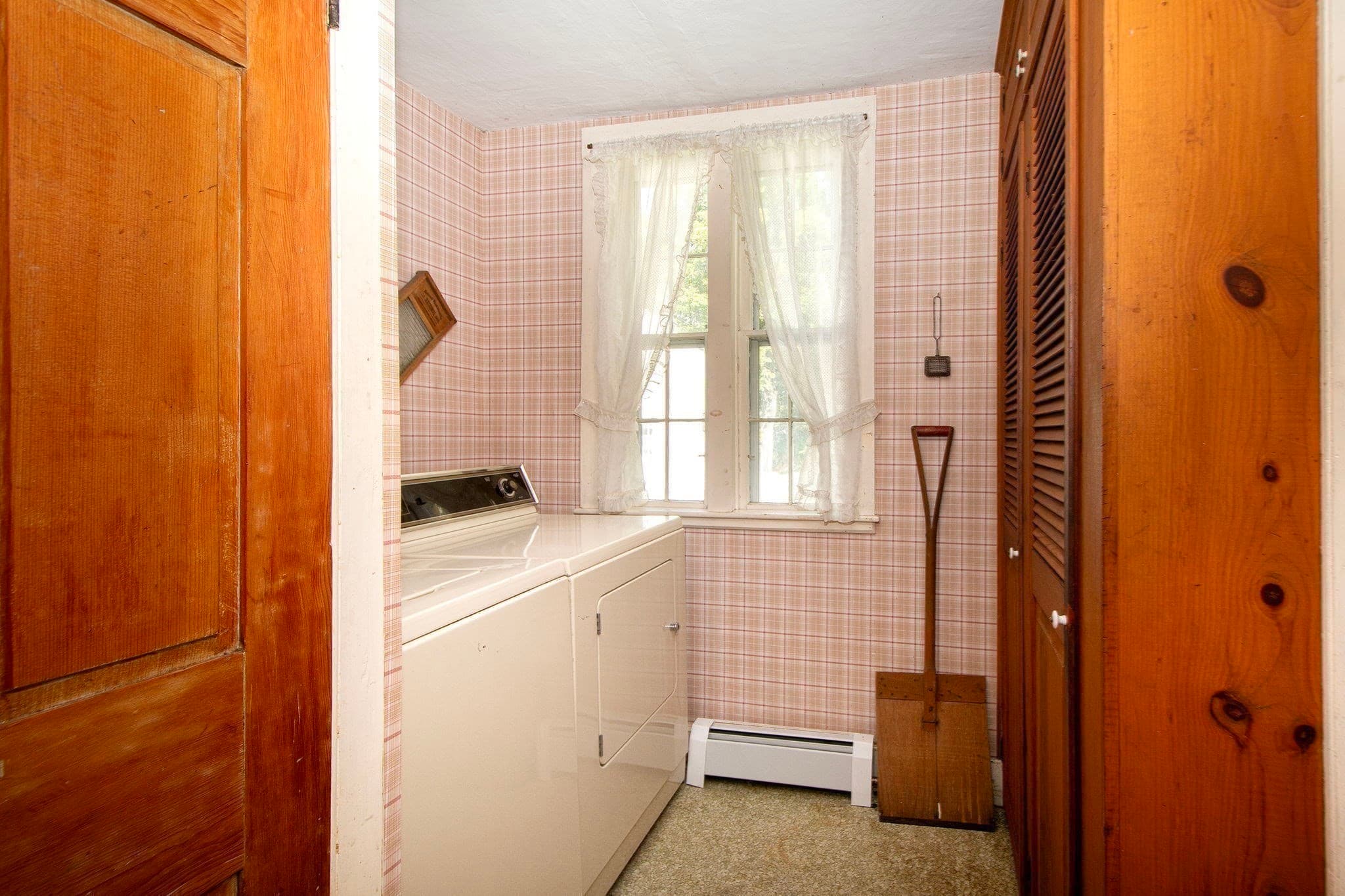 Single Family Residence at 612 First Parish Road, Scituate MA 02066, Scituate, photo 14 of 41