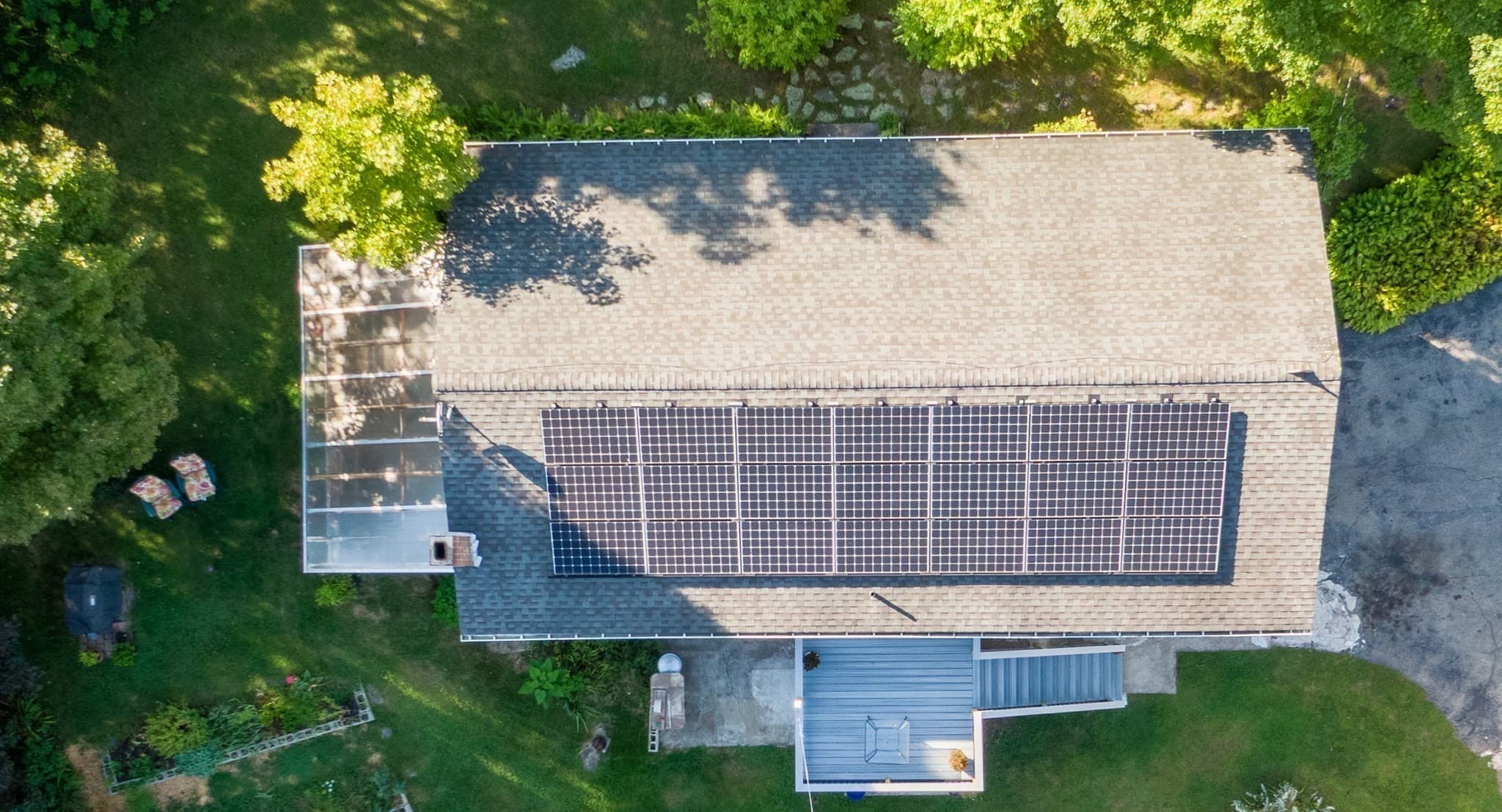 Single Family Residence at 1 Corttiss Rd, Thompson CT 06255, photo 7 of 18