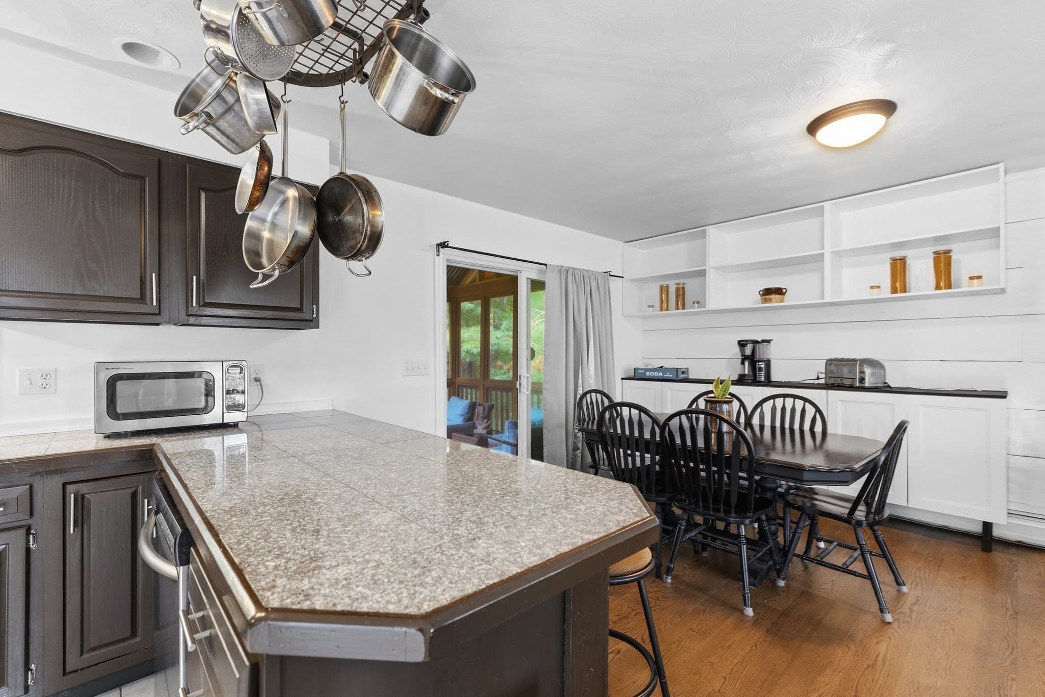 Single Family Residence at 777 New Plainville Rd, New Bedford MA 02745, New Bedford, photo 6 of 38