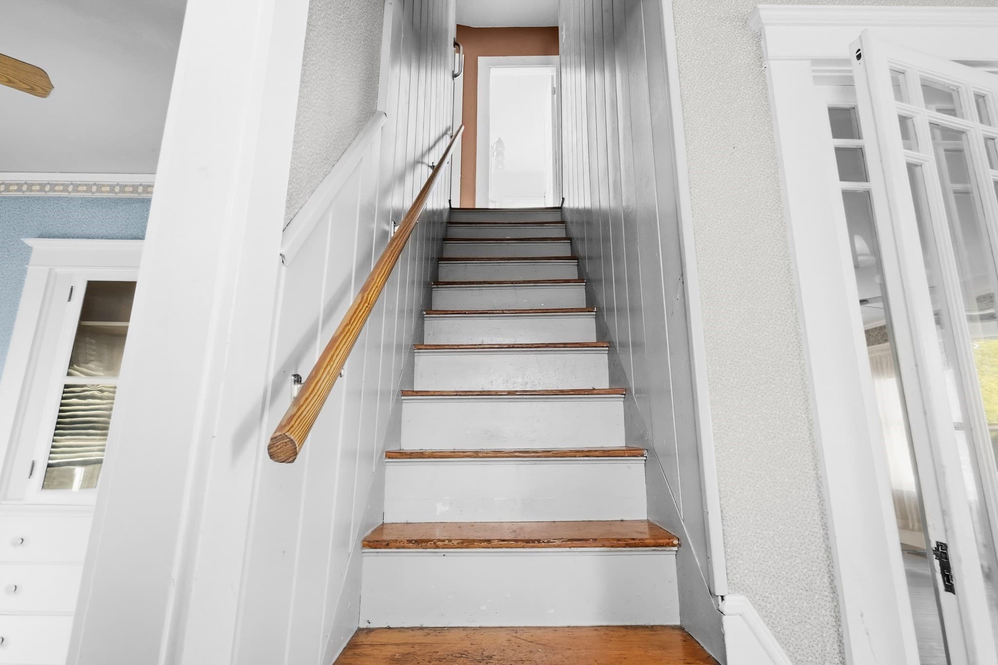 Single Family Residence at 70 Rounds St, New Bedford MA 02740, New Bedford, photo 17 of 36
