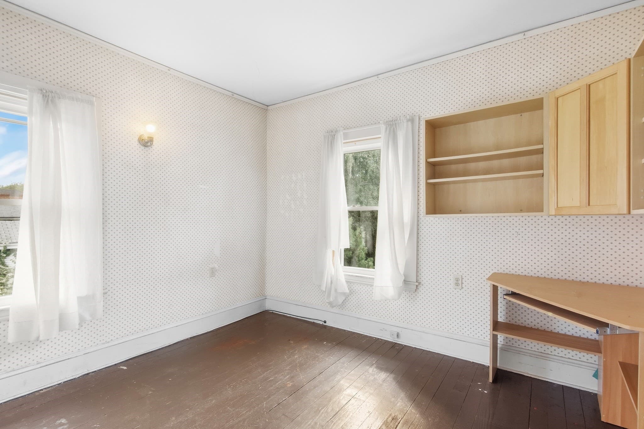 Single Family Residence at 70 Rounds St, New Bedford MA 02740, New Bedford, photo 26 of 36