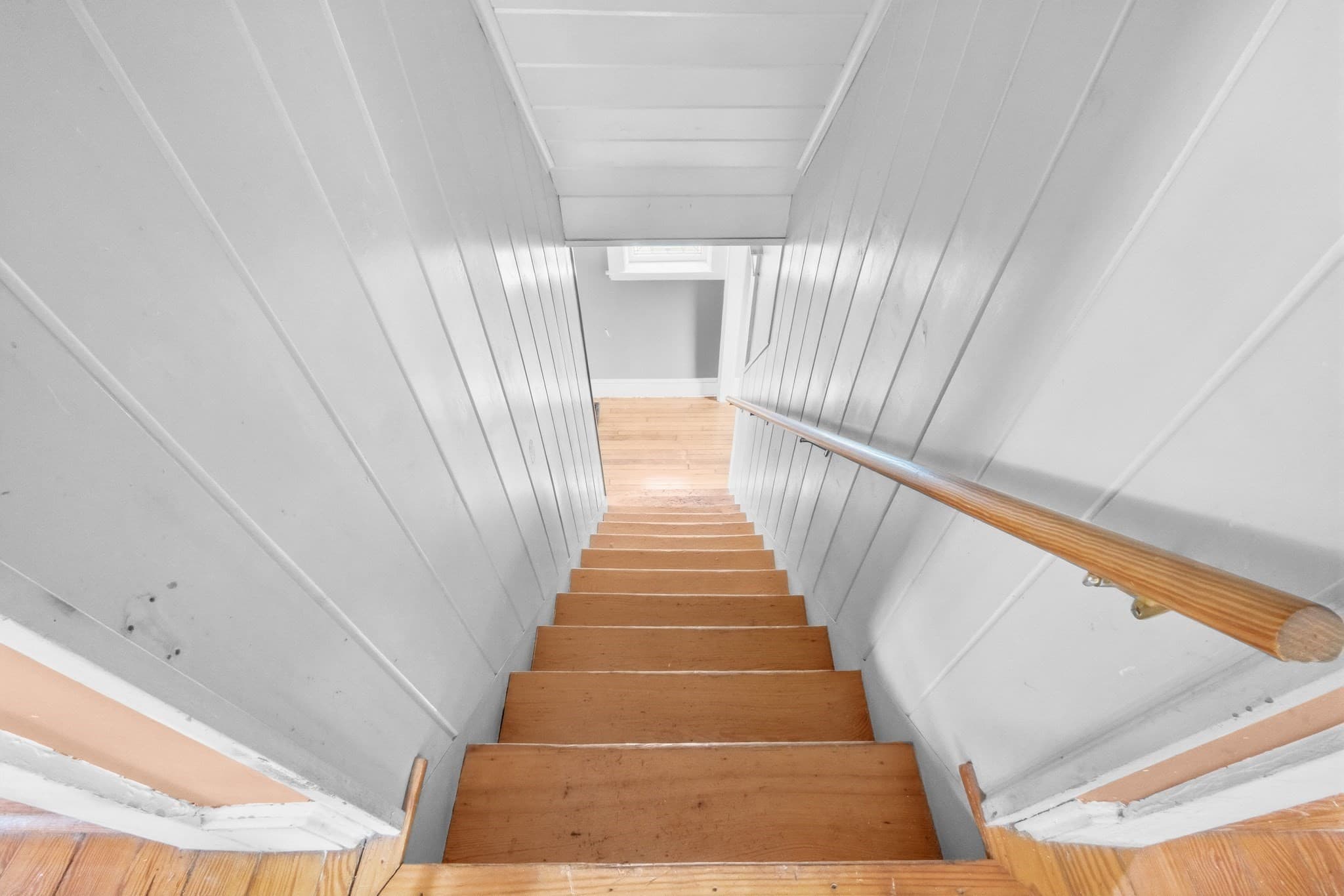 Single Family Residence at 70 Rounds St, New Bedford MA 02740, New Bedford, photo 18 of 36