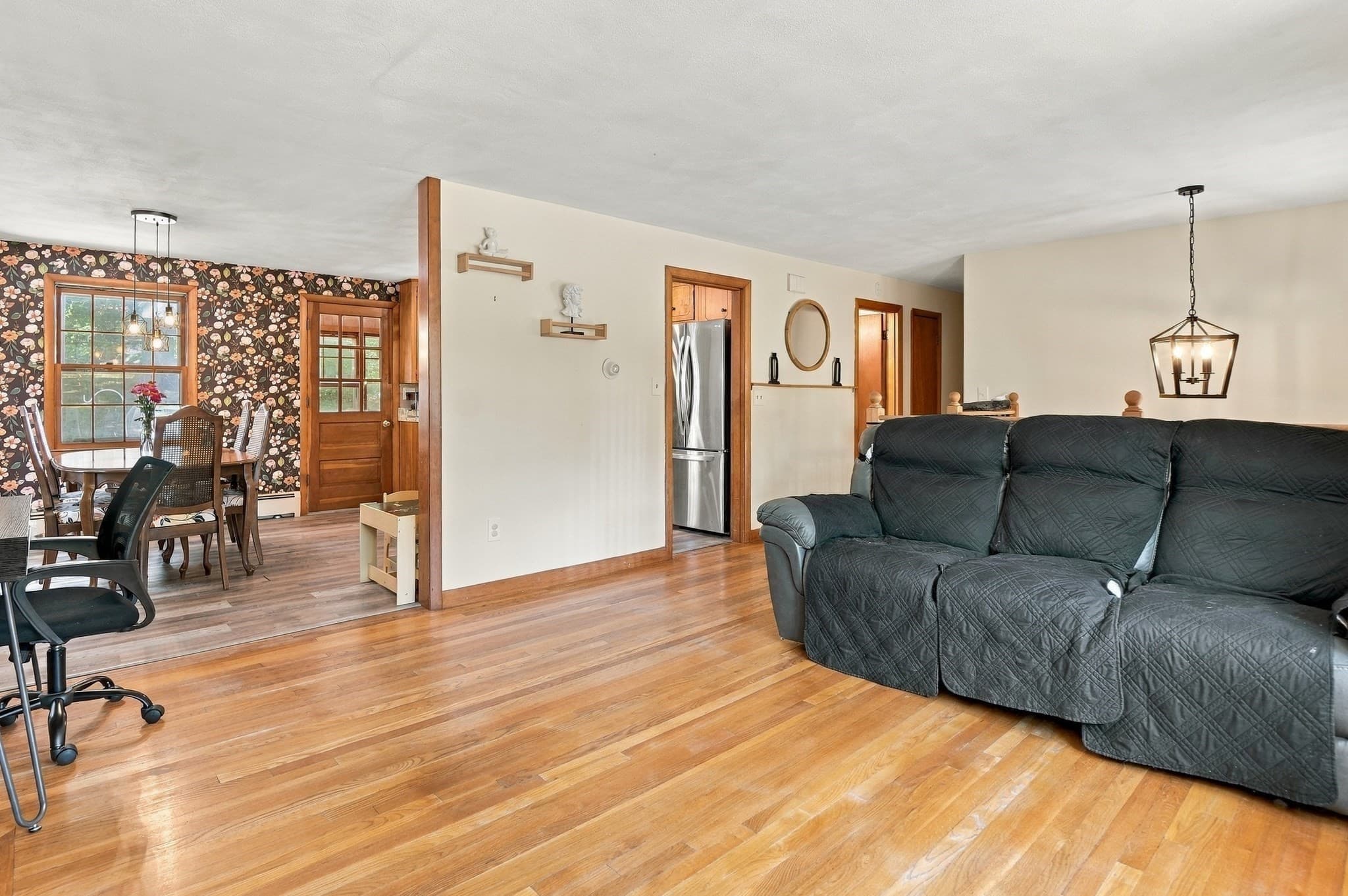 Single Family Residence at 33 Braney Road, Millbury MA 01527, Millbury, photo 5 of 28