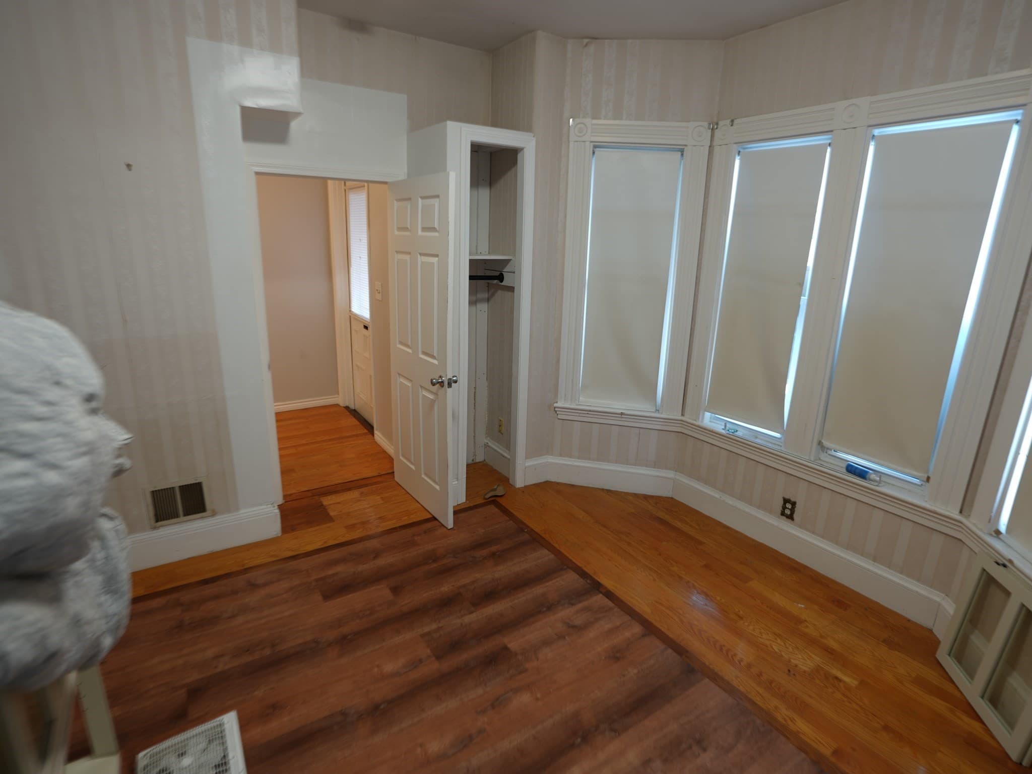 Multi Family at 180 Winthrop St, Winthrop MA 02152, Winthrop, photo 11 of 40