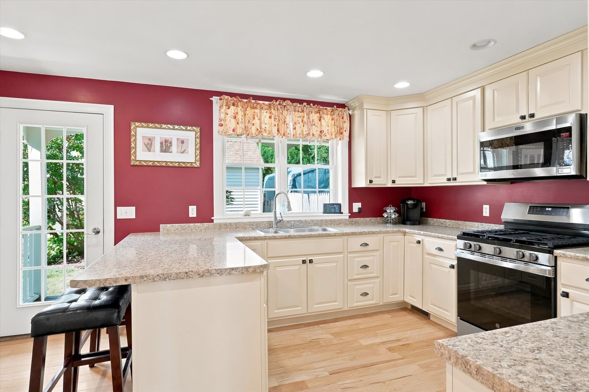 Single Family Residence at 35 Elm Park, Groveland MA 01834, Groveland, photo 12 of 42