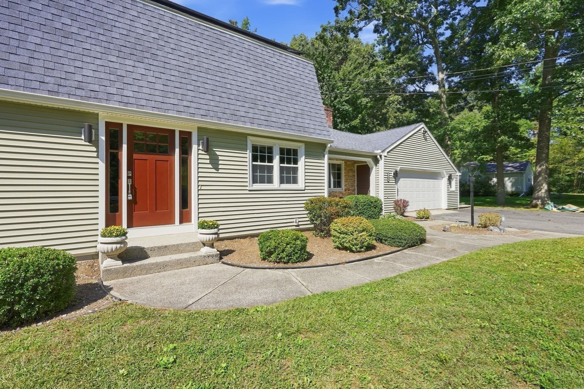 Single Family Residence at 1105 Stony Hill Rd, Wilbraham MA 01095, Wilbraham, photo 3 of 42