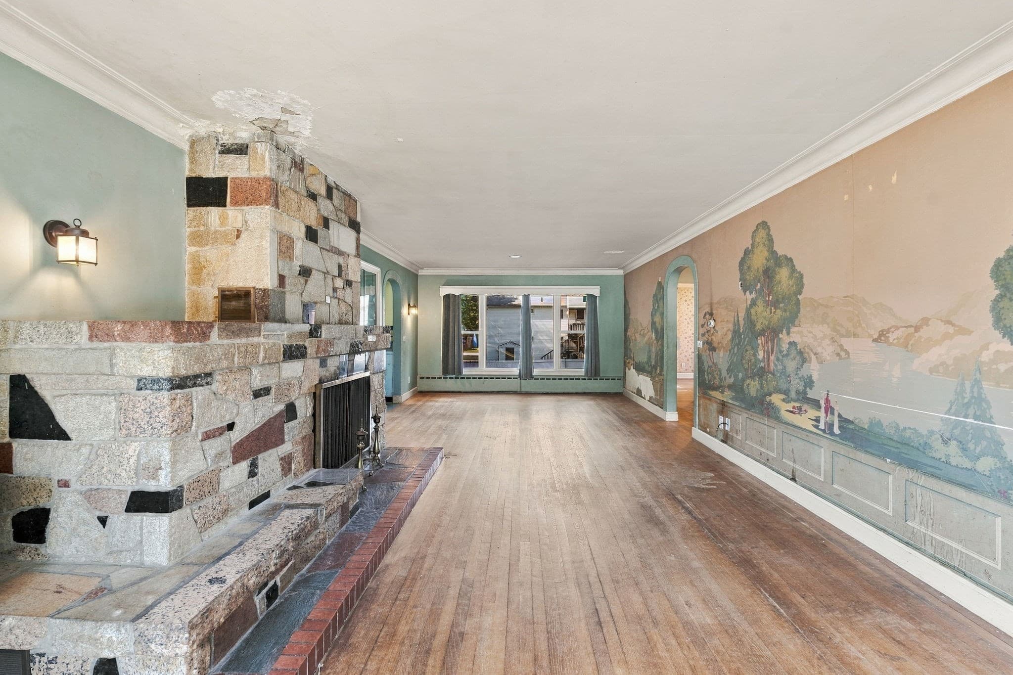 Single Family Residence at 140 S Main St, Bellingham MA 02019, Bellingham, photo 7 of 32