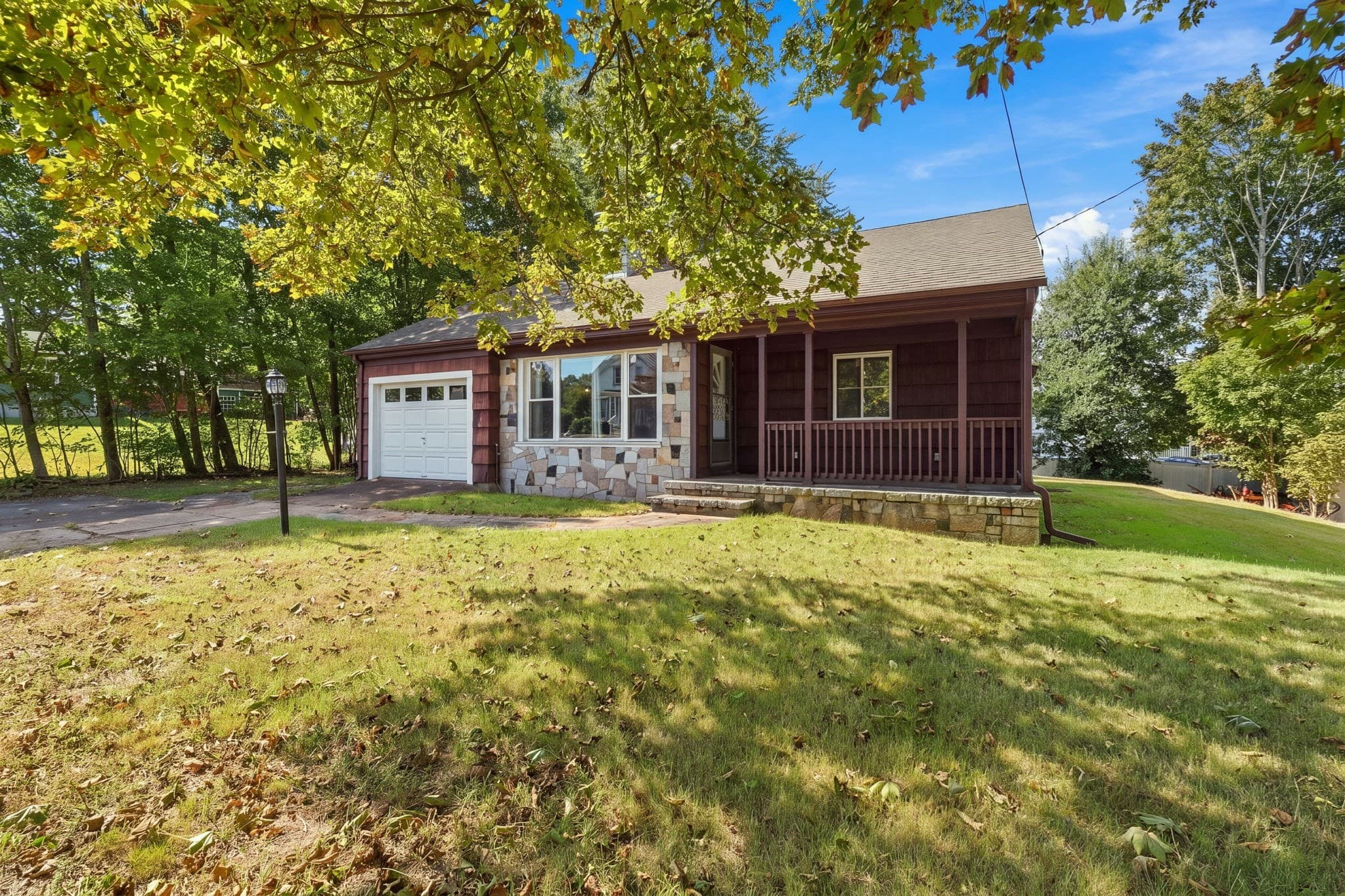 140 S Main St, Bellingham MA 02019