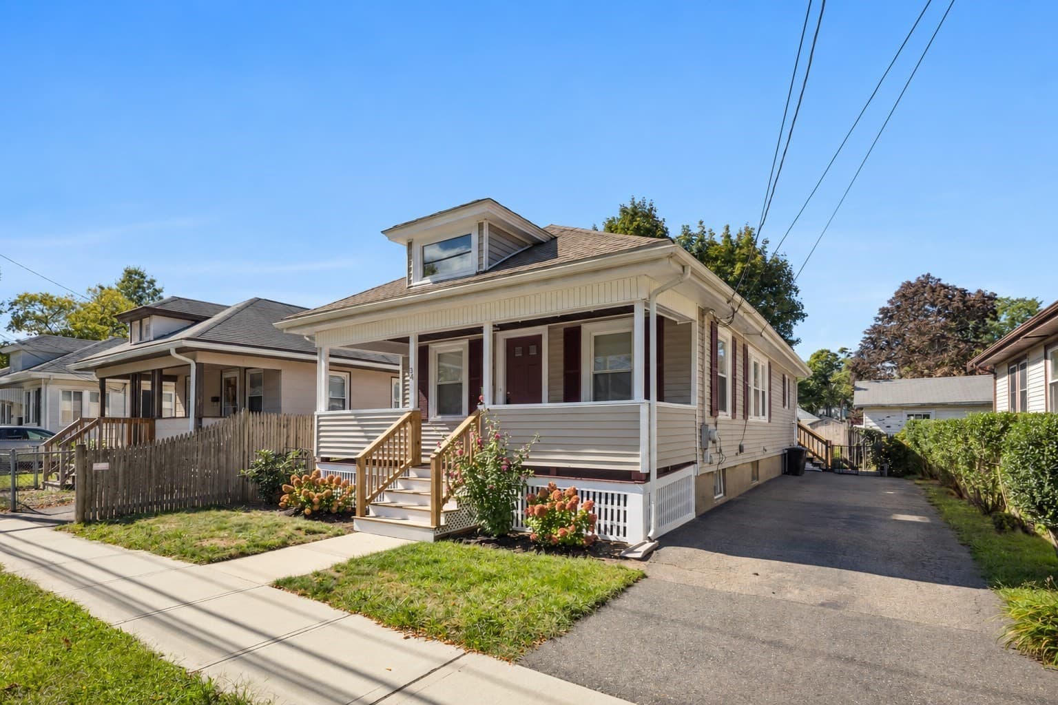 Single Family Residence at 34 Baxter Ave, Quincy MA 02169, Quincy, photo 2 of 16