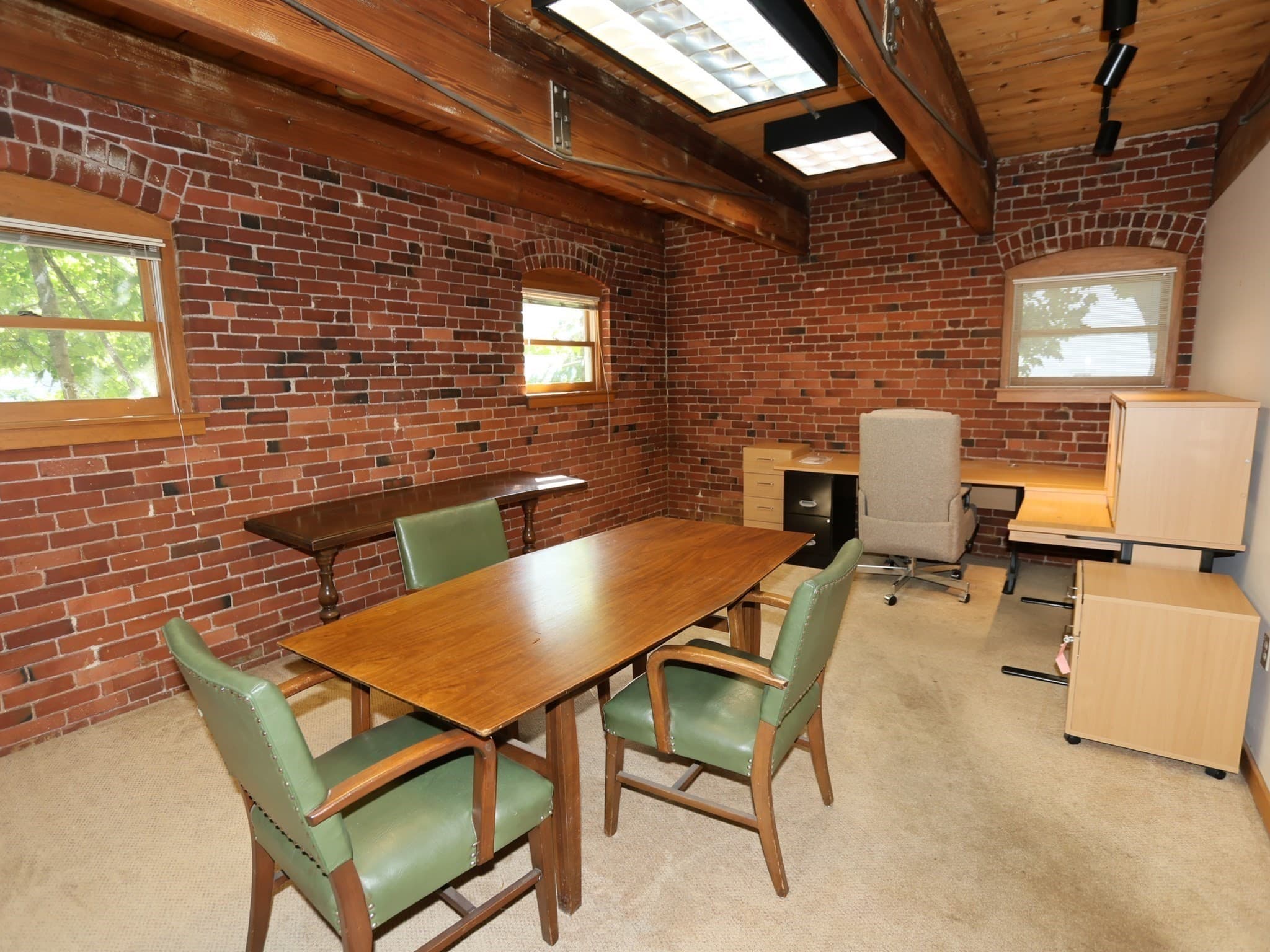 18 John St # 4, Worcester MA 01609