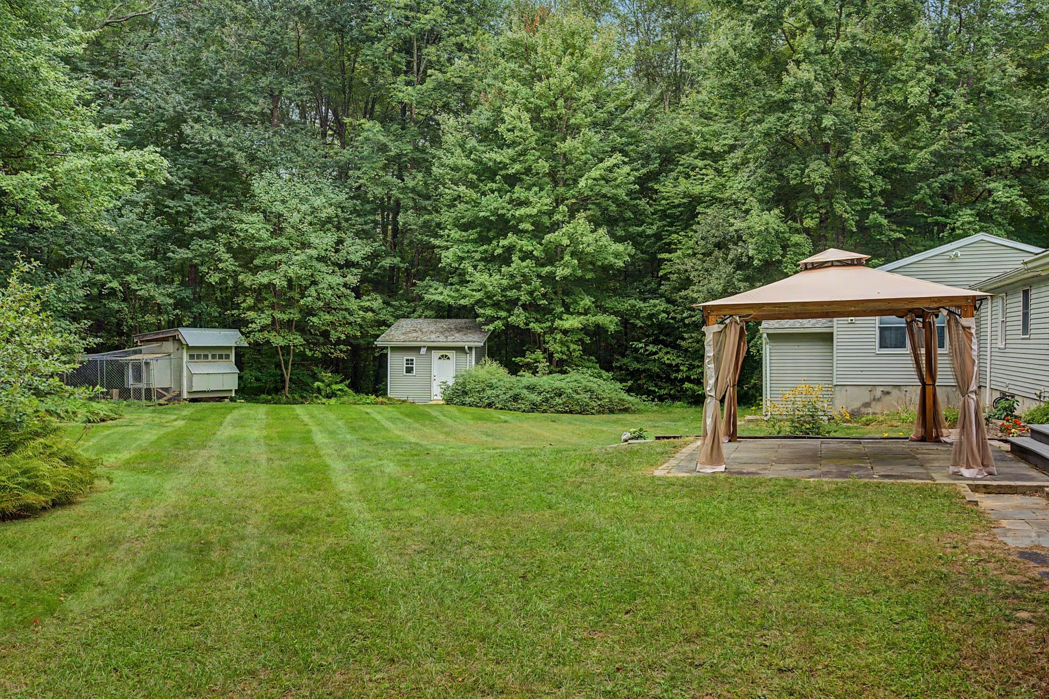 Single Family Residence at 50 Deepwoods Dr., Amherst MA 01002, Amherst, photo 35 of 42
