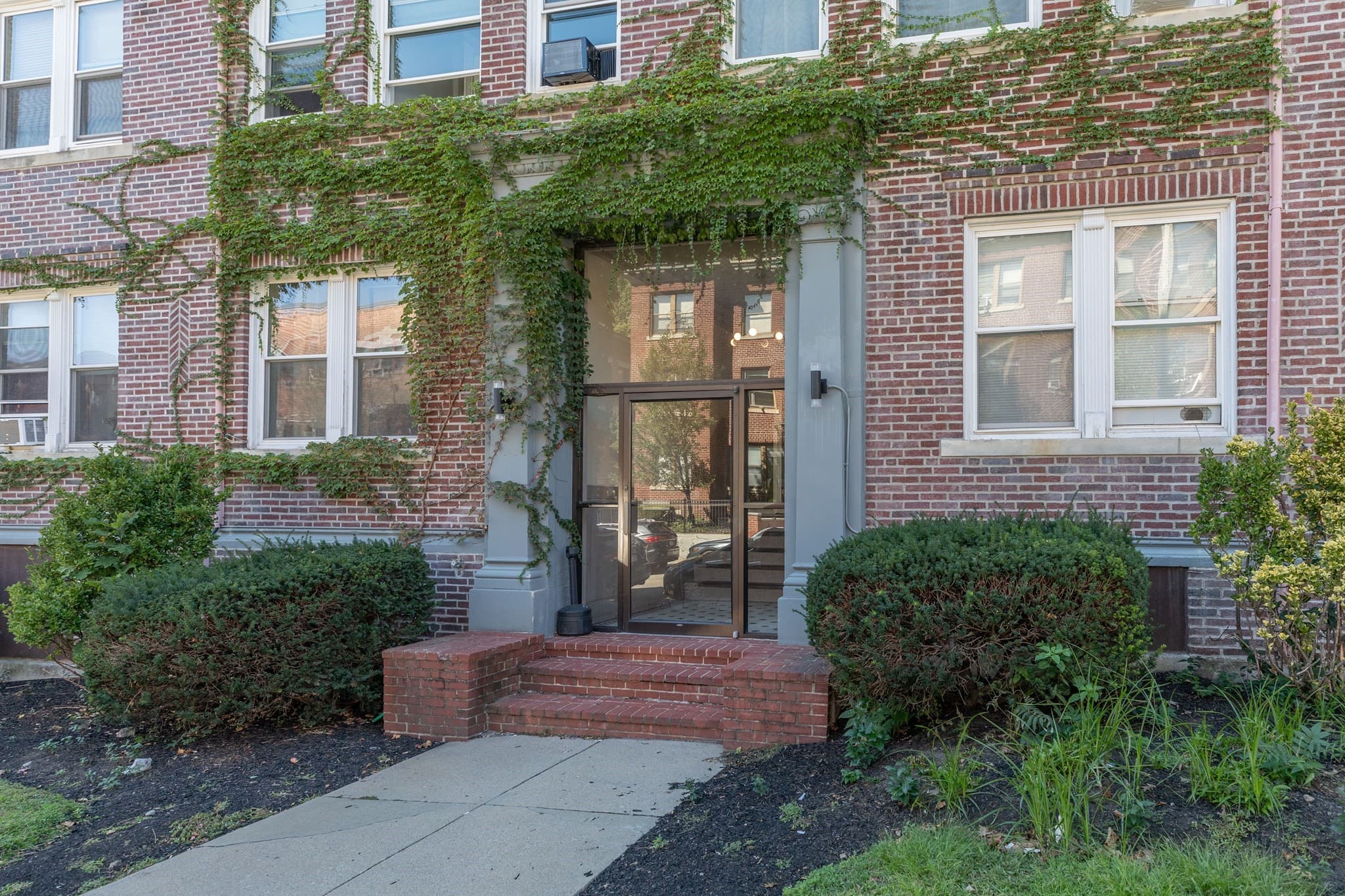 Condominium at 26 Park Vale Ave # 5, Boston MA 02134, Boston, photo 12 of 13