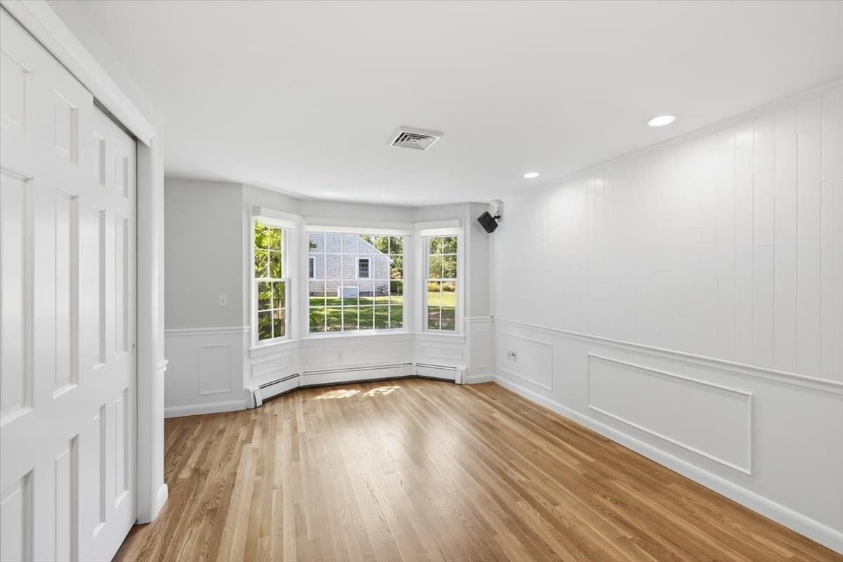 Single Family Residence at 11 Kit Carson Way, Yarmouth MA 02675, Yarmouth, photo 13 of 34