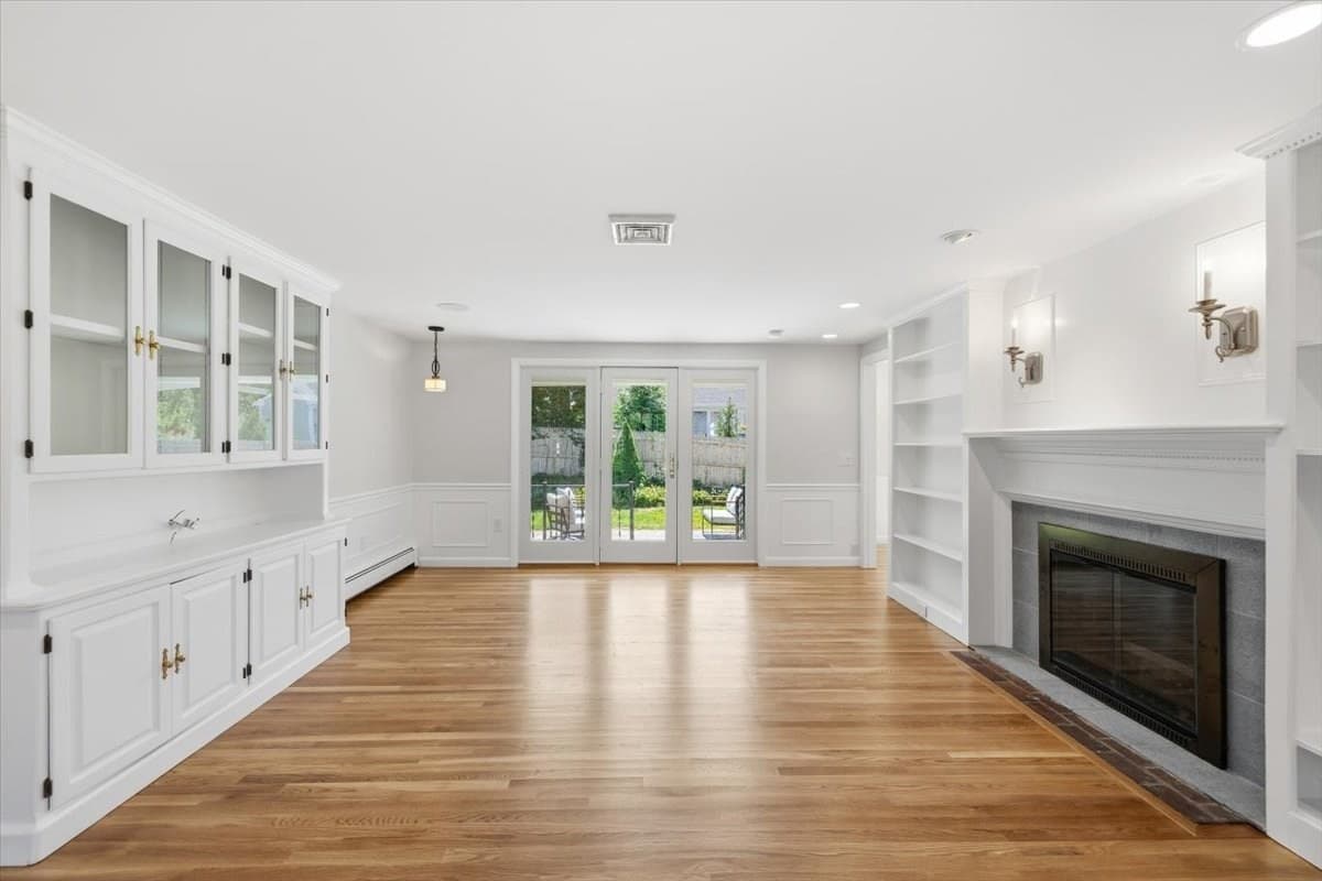 Single Family Residence at 11 Kit Carson Way, Yarmouth MA 02675, Yarmouth, photo 5 of 34