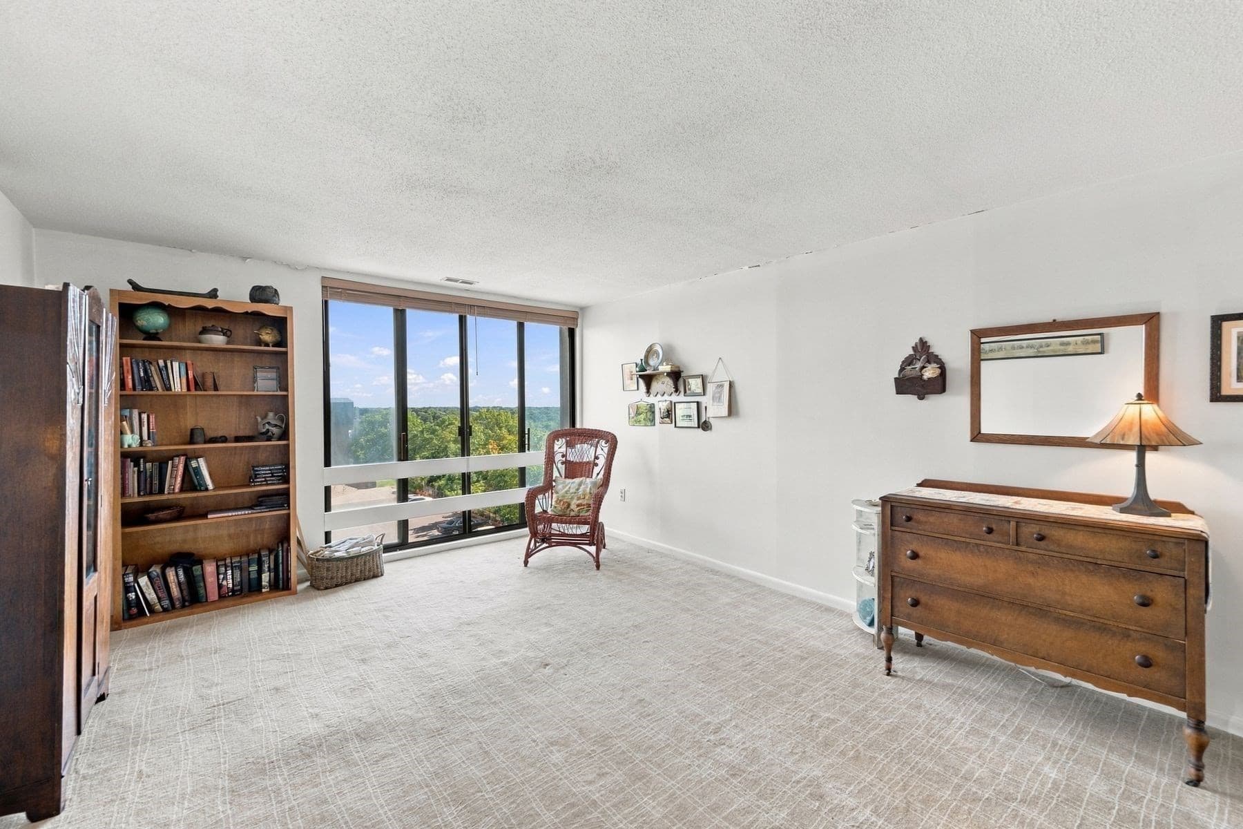 Condominium at 406 Paradise Road # 3H, Swampscott MA 01907, Swampscott, photo 21 of 42
